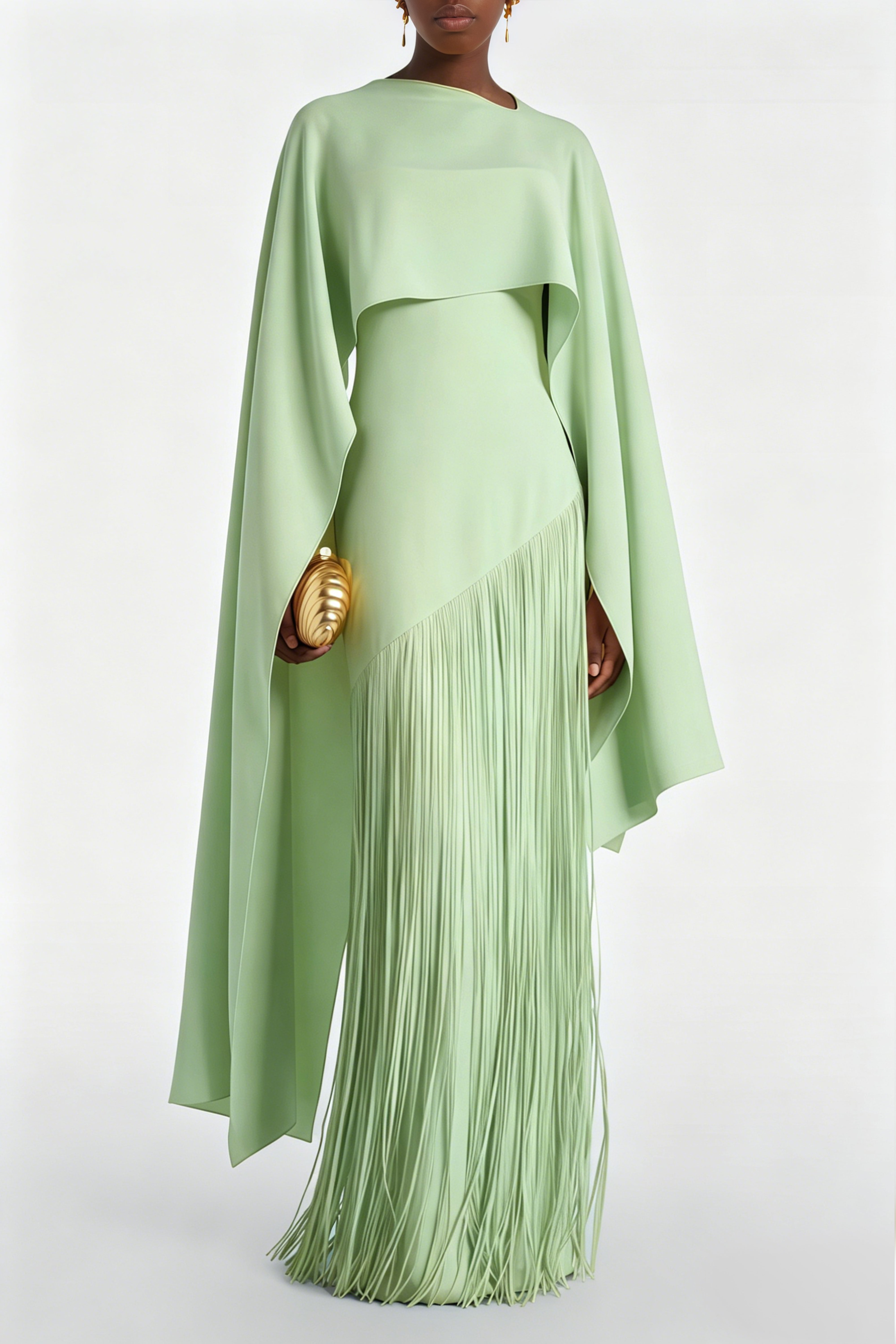 فستان ماكسي من كايتانا باللون الأخضر الزمردي مع حواف وبتصميم يشبه الرداء