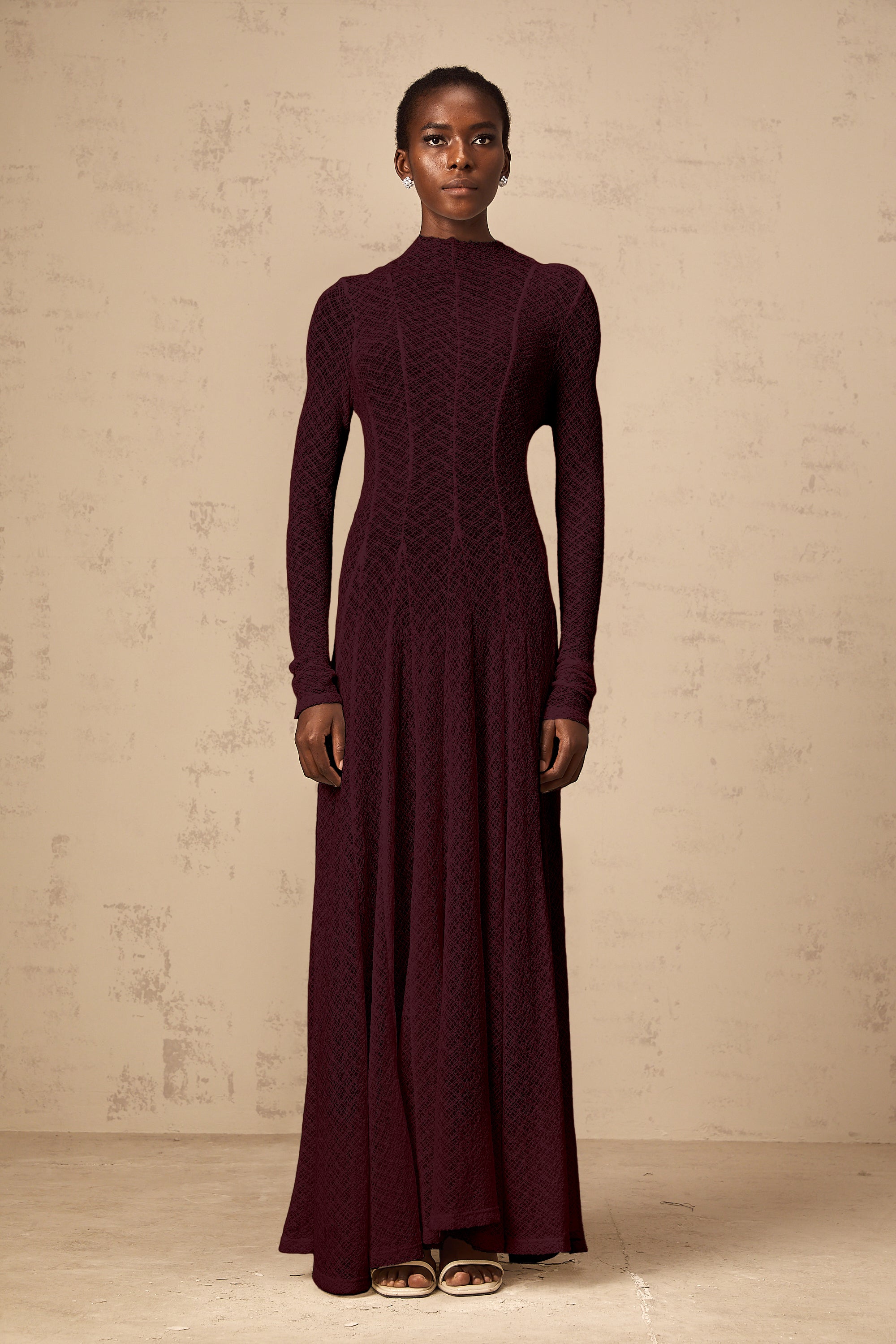 Athena wavy-pattern lace maxi dress in Red