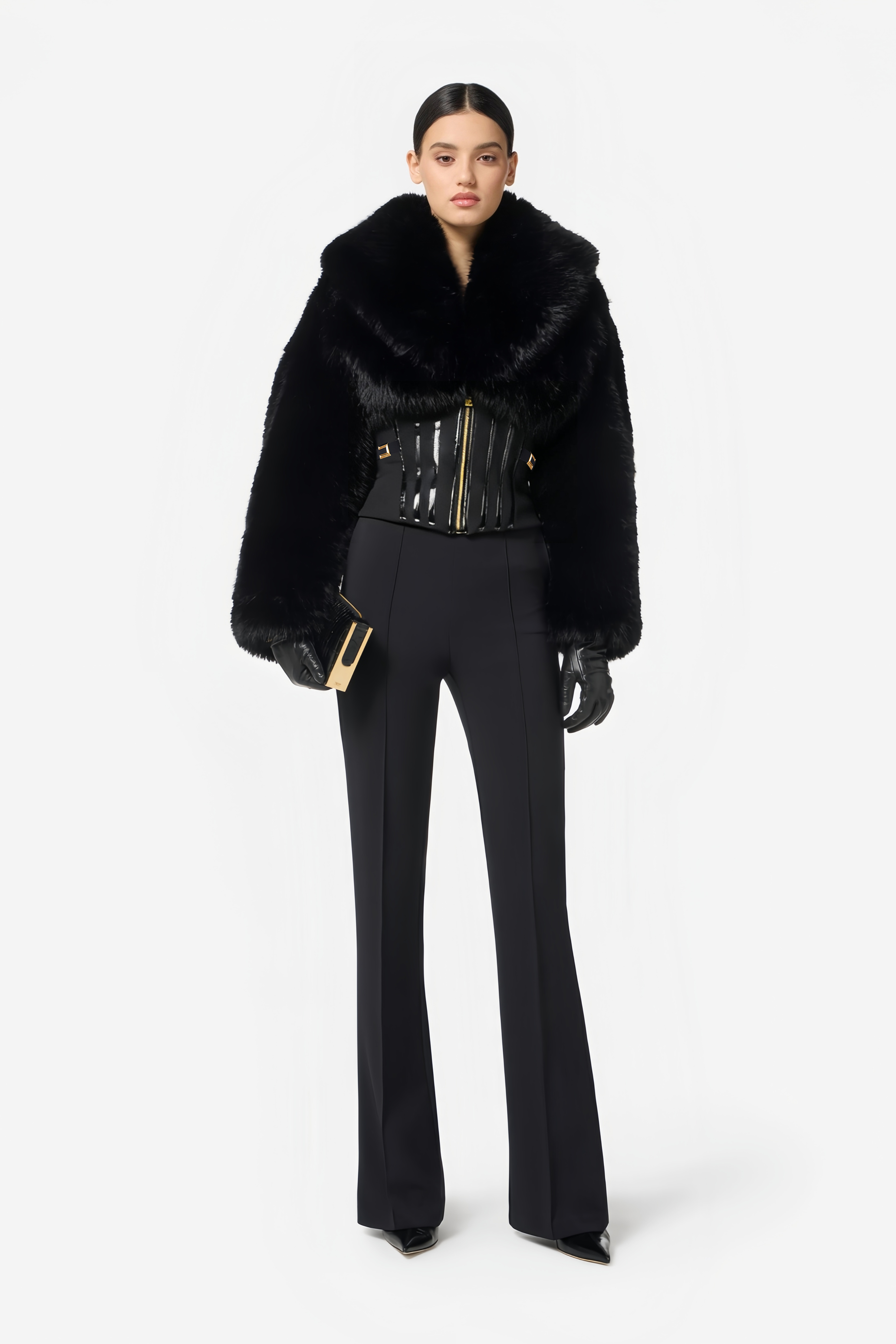 Schwarze Jacke mit Felloptik