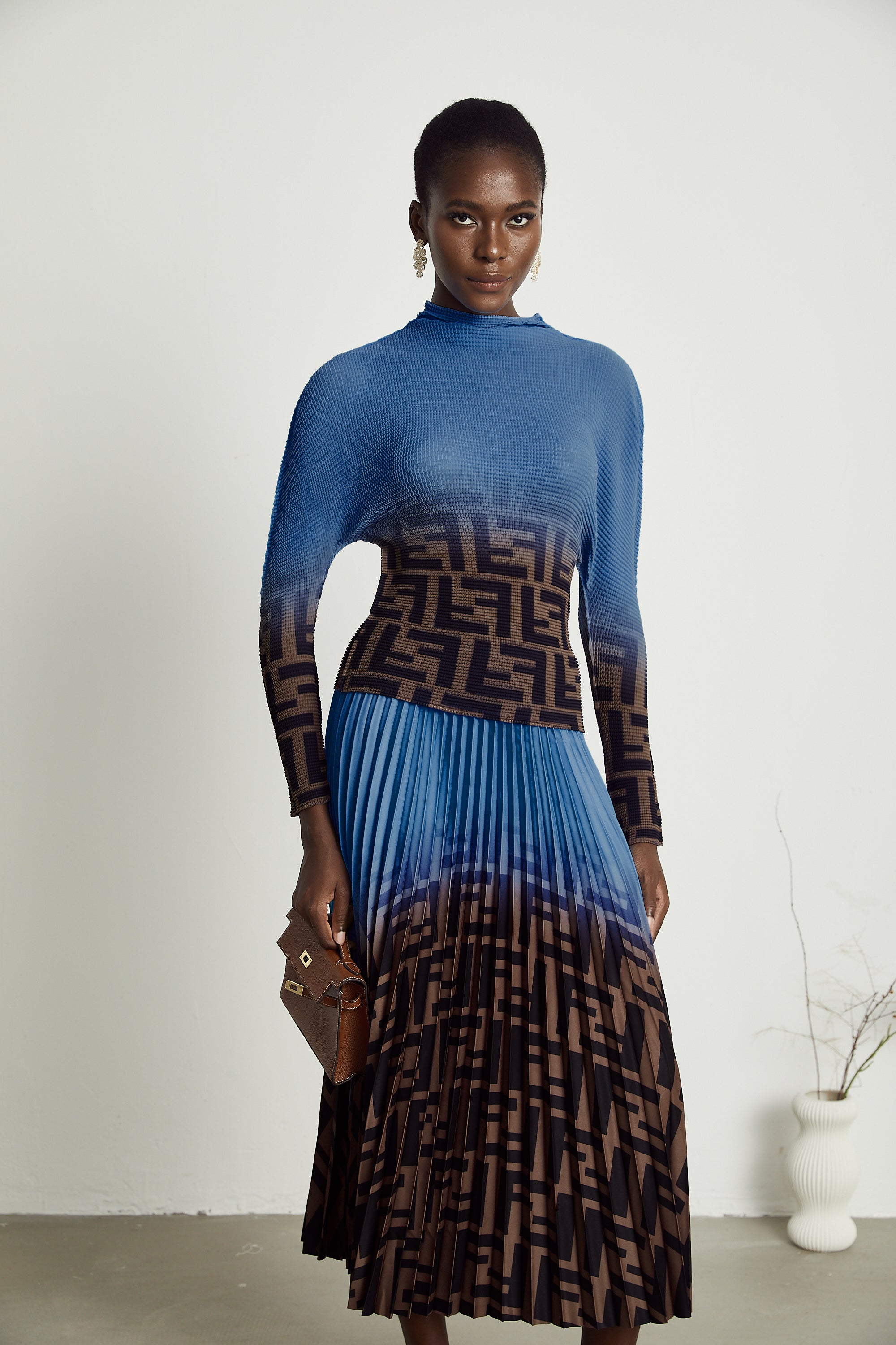 Désirée Color Block Pleated Top & Skirt Matching Set in Dark Blue