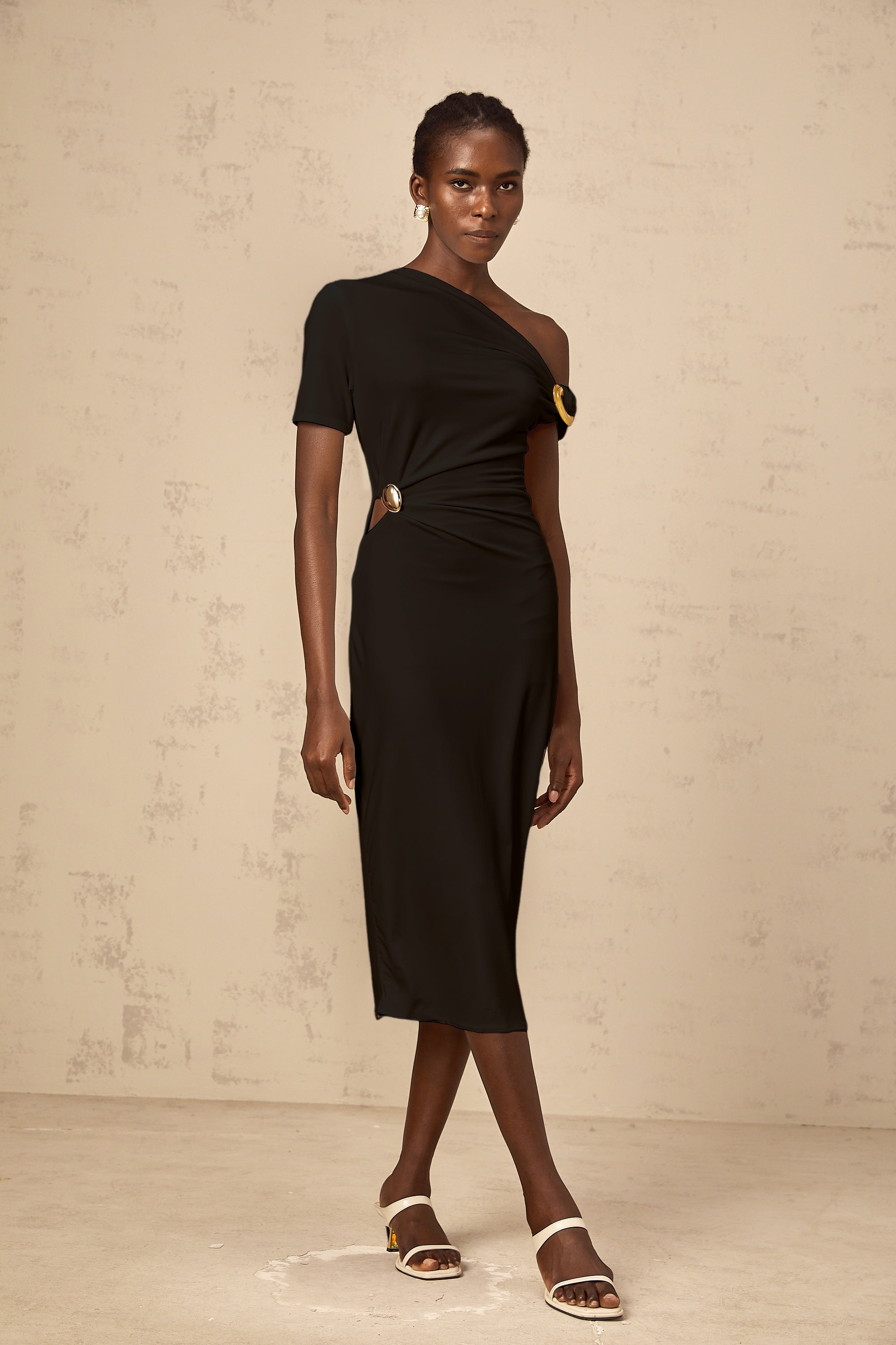 Béryl Black Asymmetrical Buckle Midi Dress