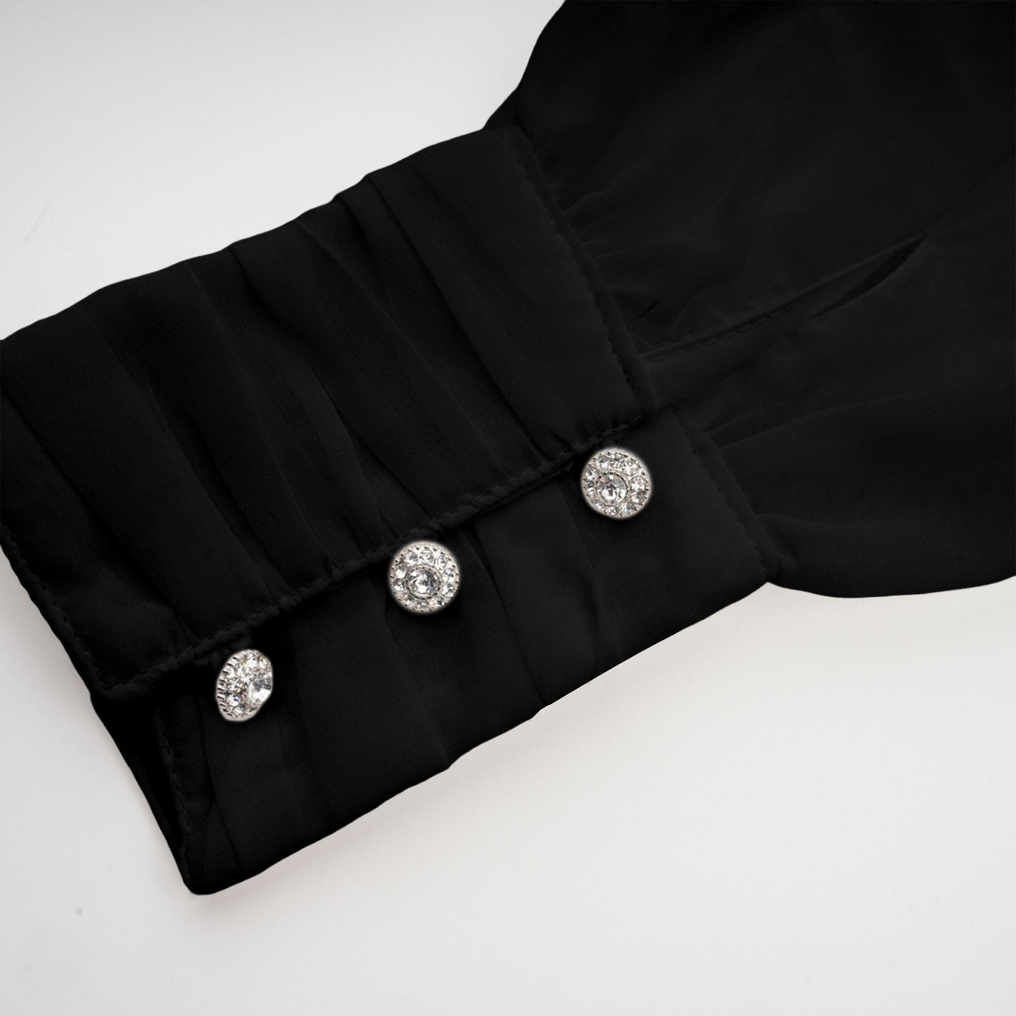 طقم أندريا بلوزة وتنورة من التول غير المتماثل باللون الأسود