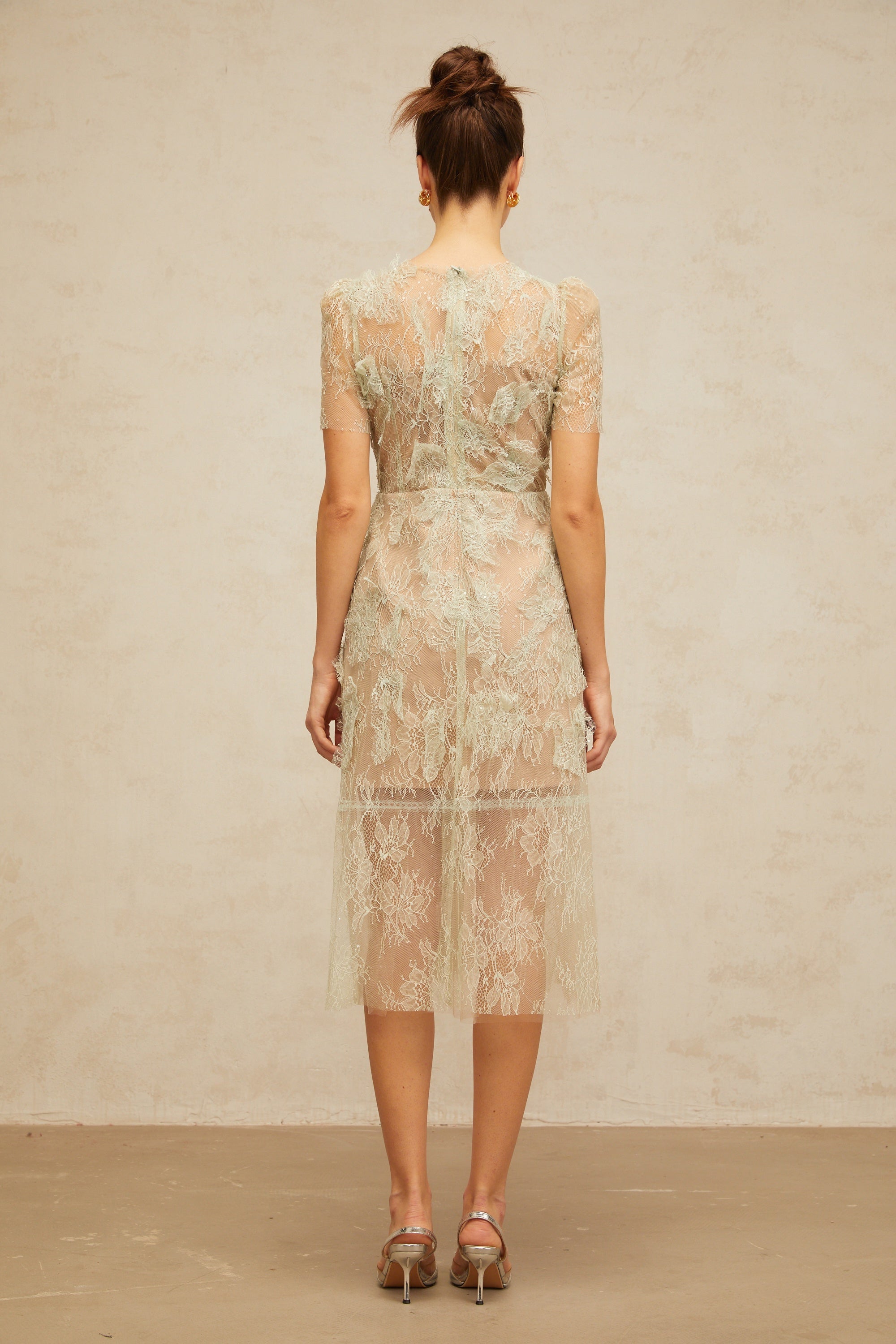 Ivana – Grünes Mini-Hemdkleid mit Spitzeneinsatz