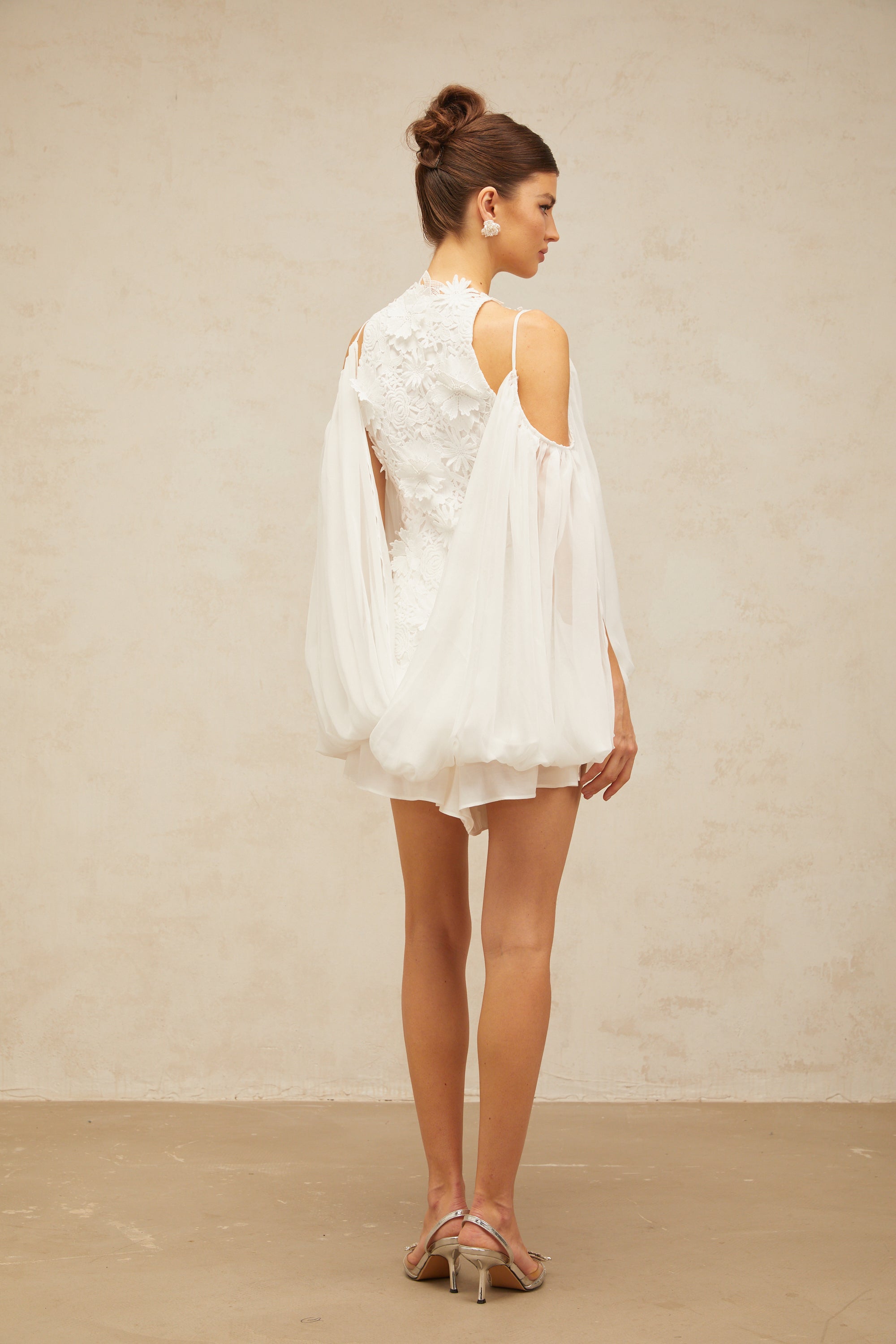 Mailys white floral-lace voile top & shorts matching set