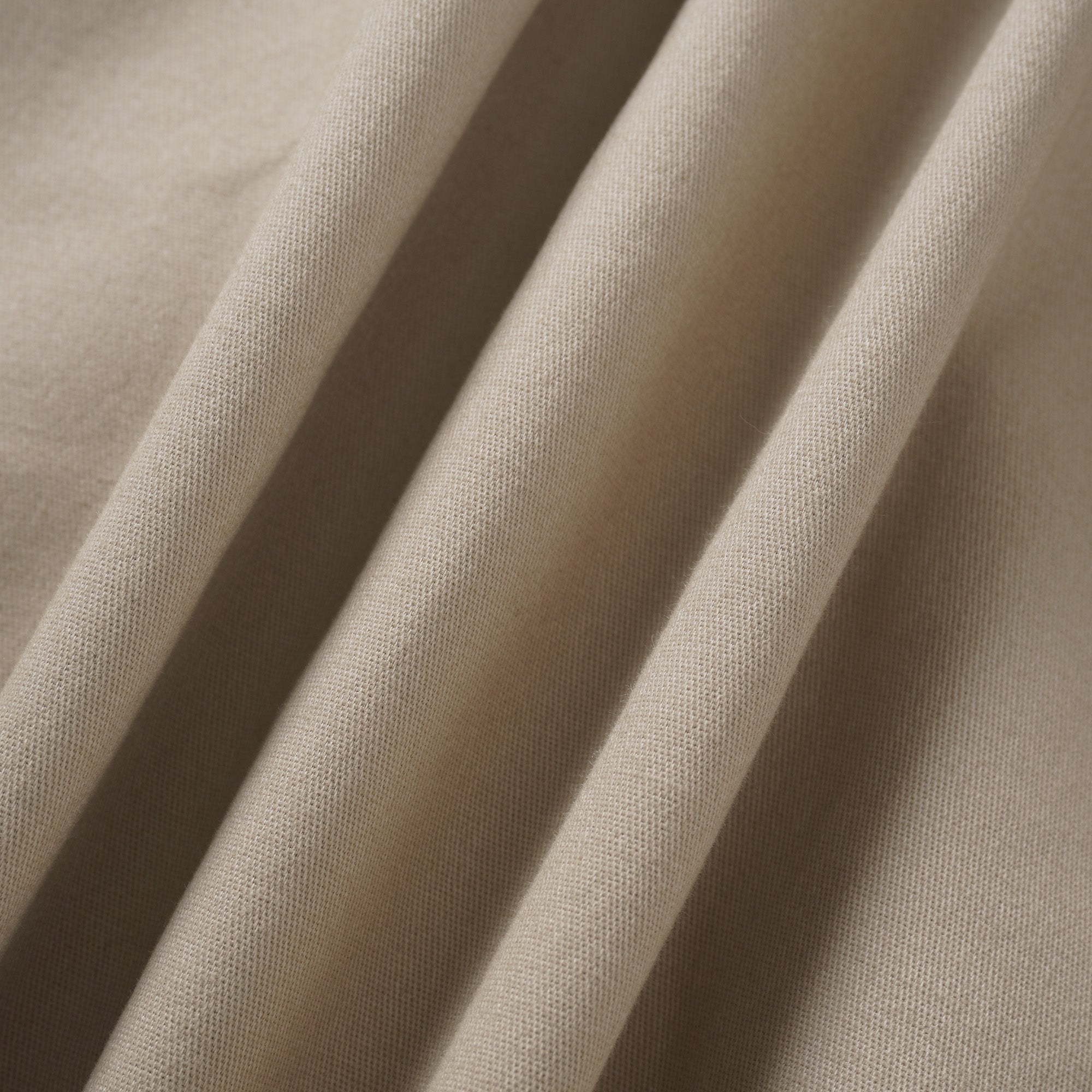 معطف ساندرا قصير محايد مزدوج الصدر بأزرار