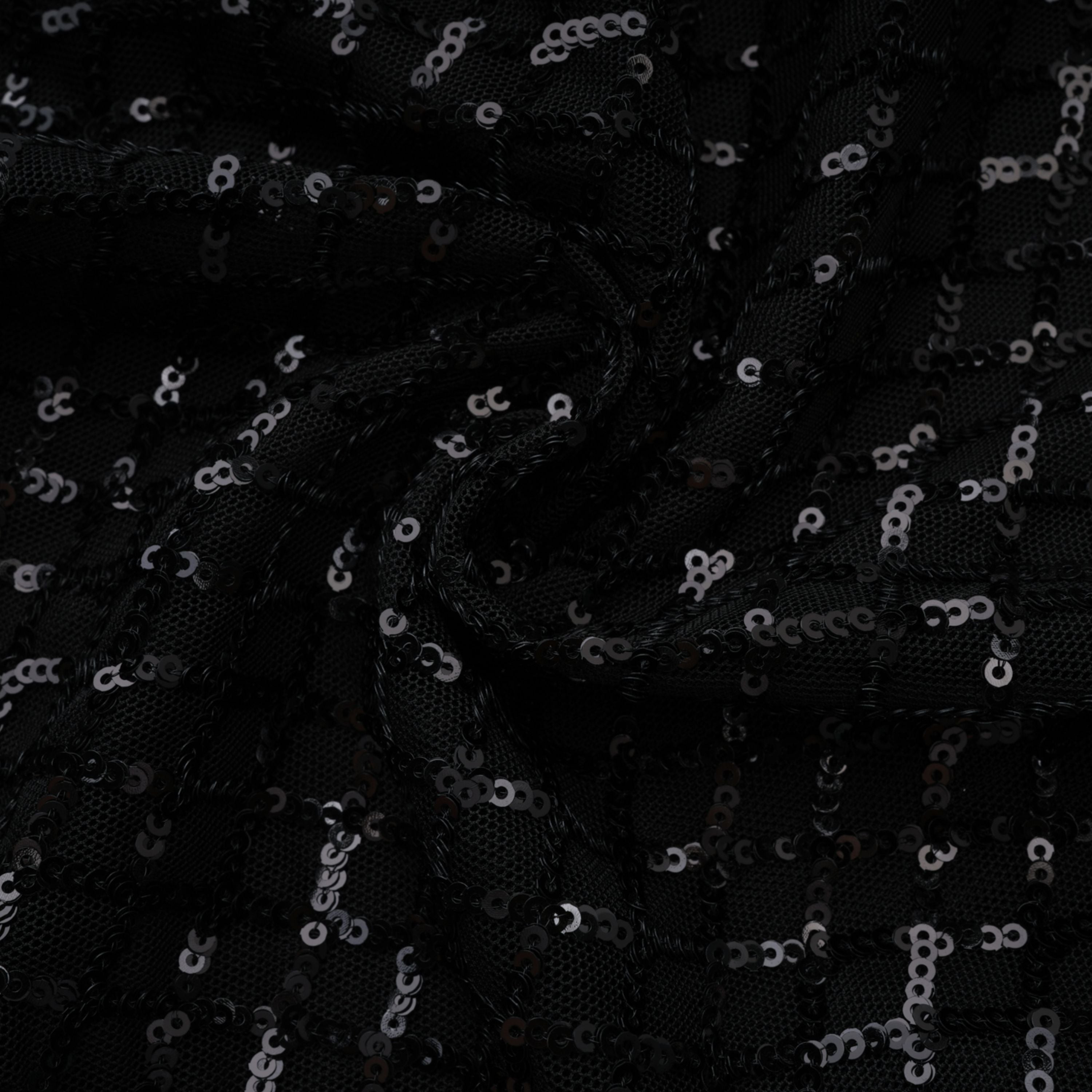 Robe longue moulante à col en V profond Raelynn Black