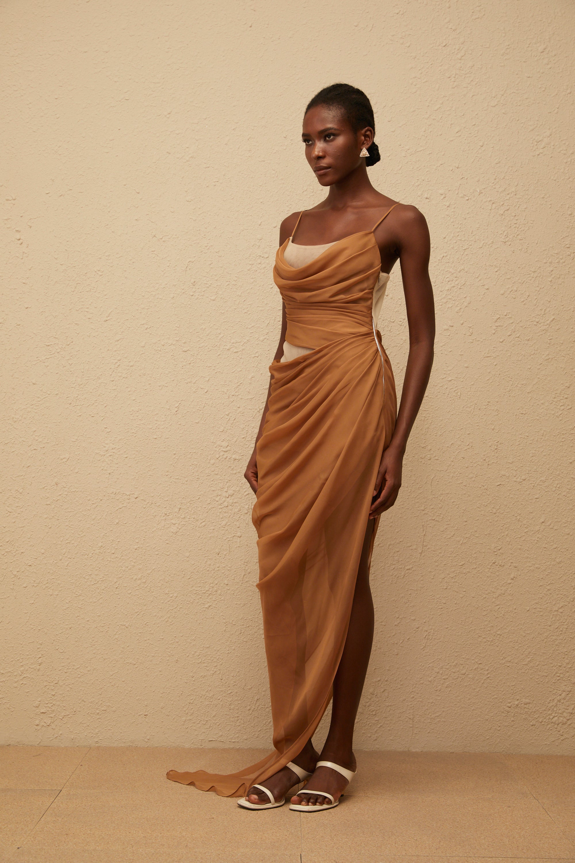 فستان شاريسا ماكسي شيفون كاكي منسدل