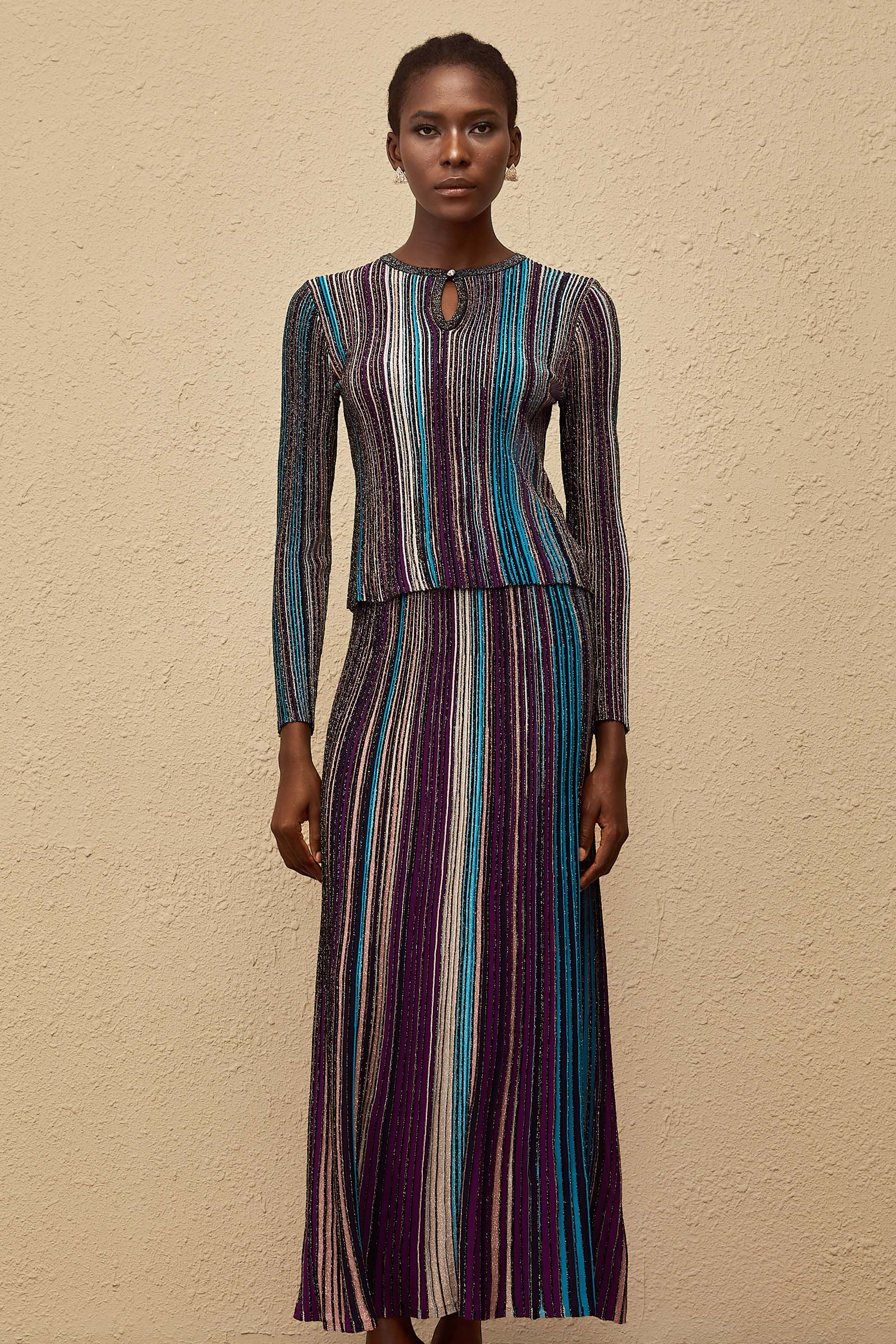 طقم أفروديت بلو اللامع المطوي المحبوك المطابق