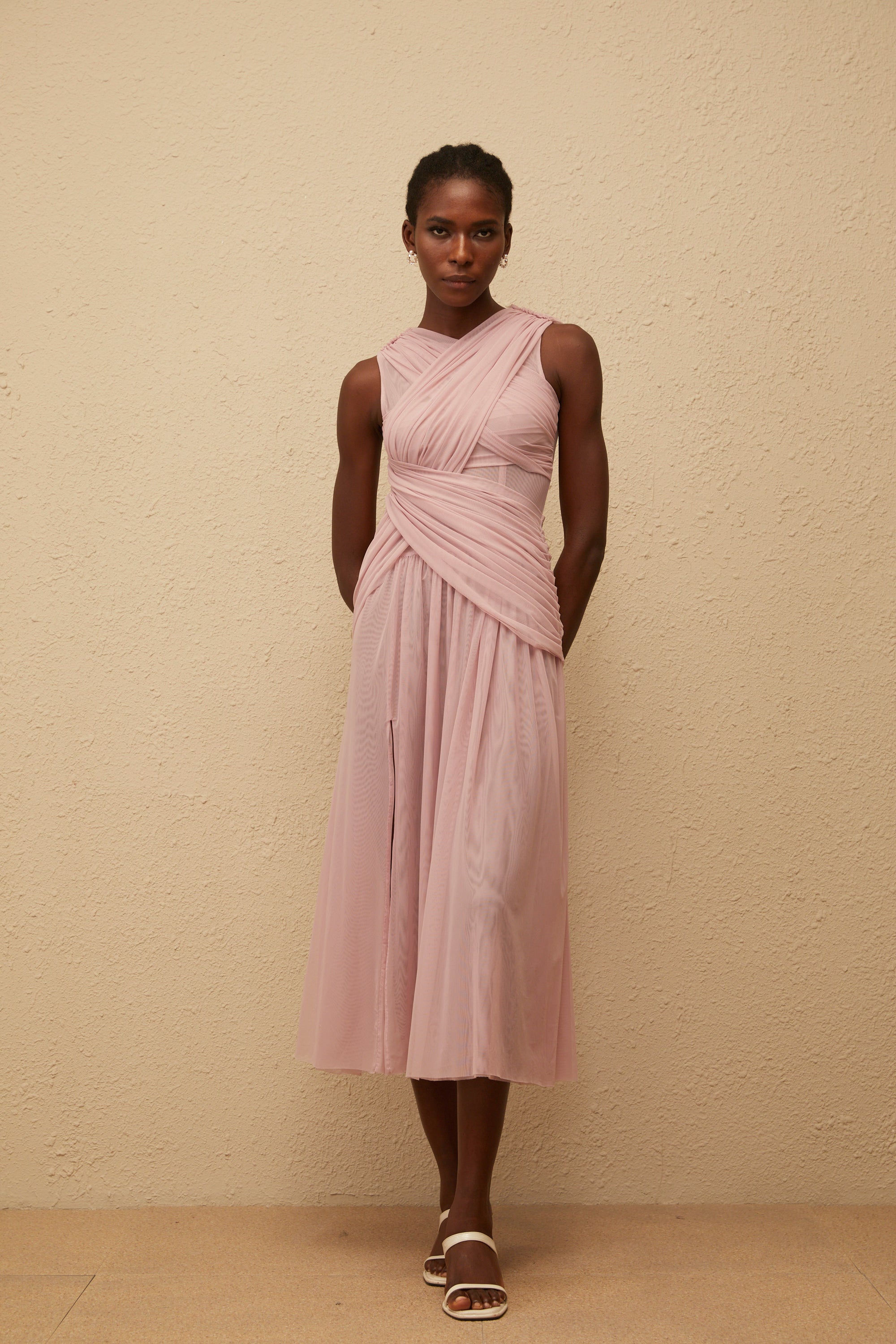 فستان سيرينيتي ليلكي متوسط الطول شبكي متقاطع