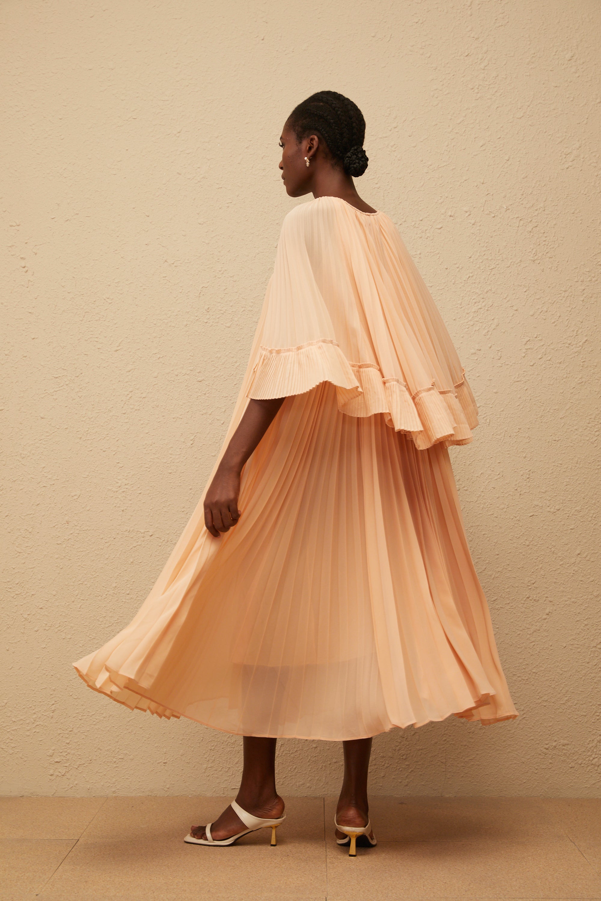 Urbaine Pink Cape Design Pleated Chiffon Midi Dress