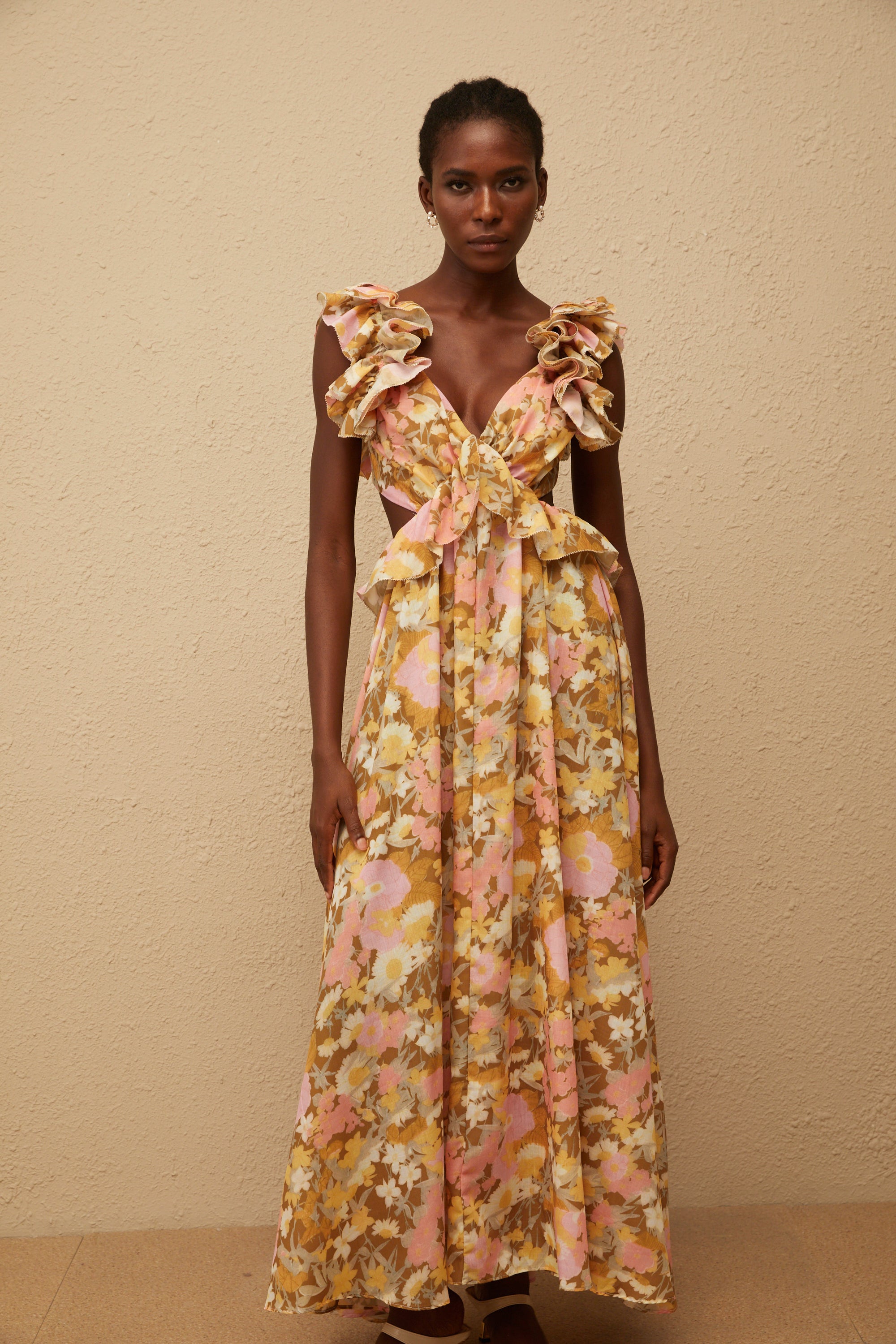 Adélaïde Open Back Floral Print Maxi Dress