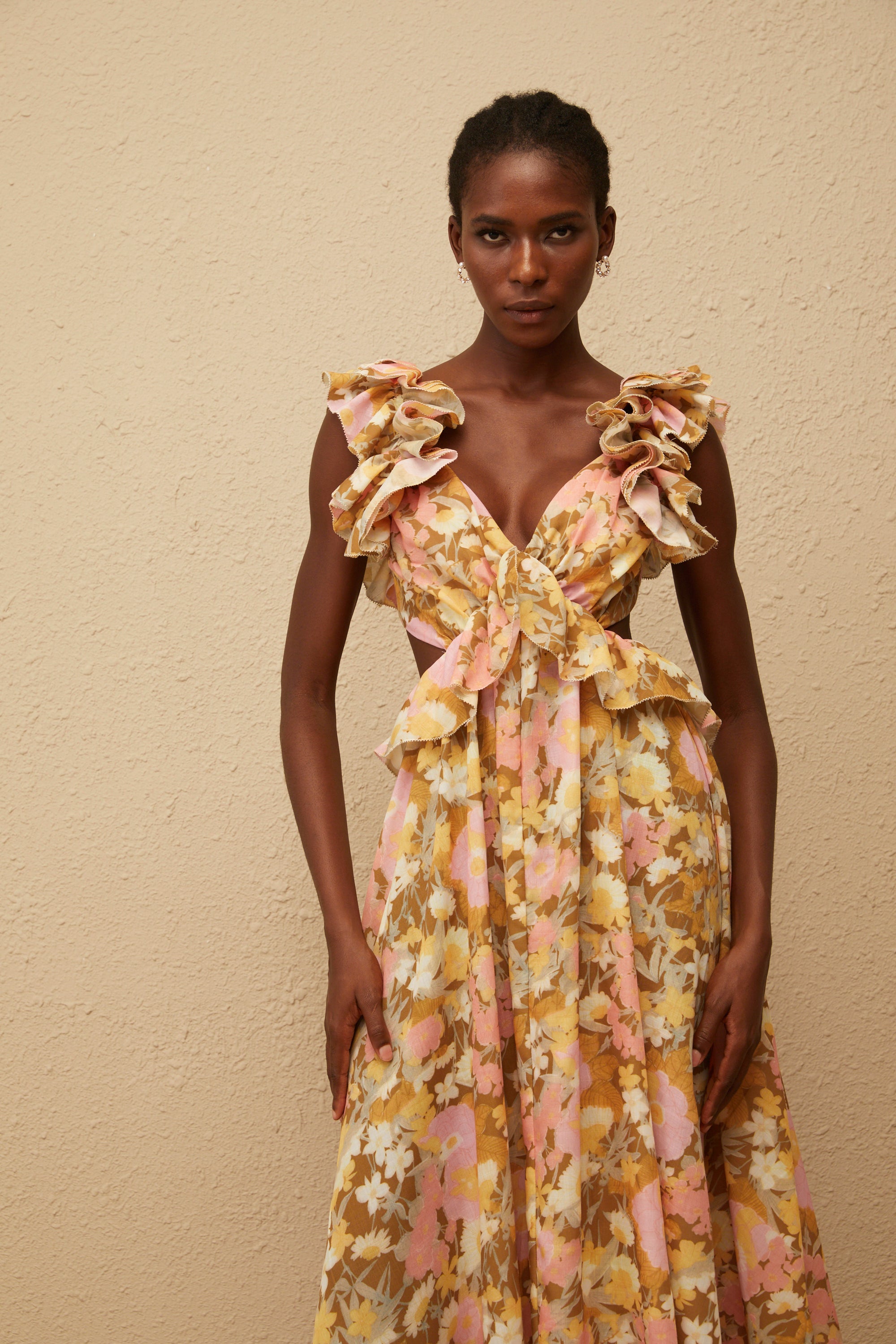 Adélaïde Open Back Floral Print Maxi Dress