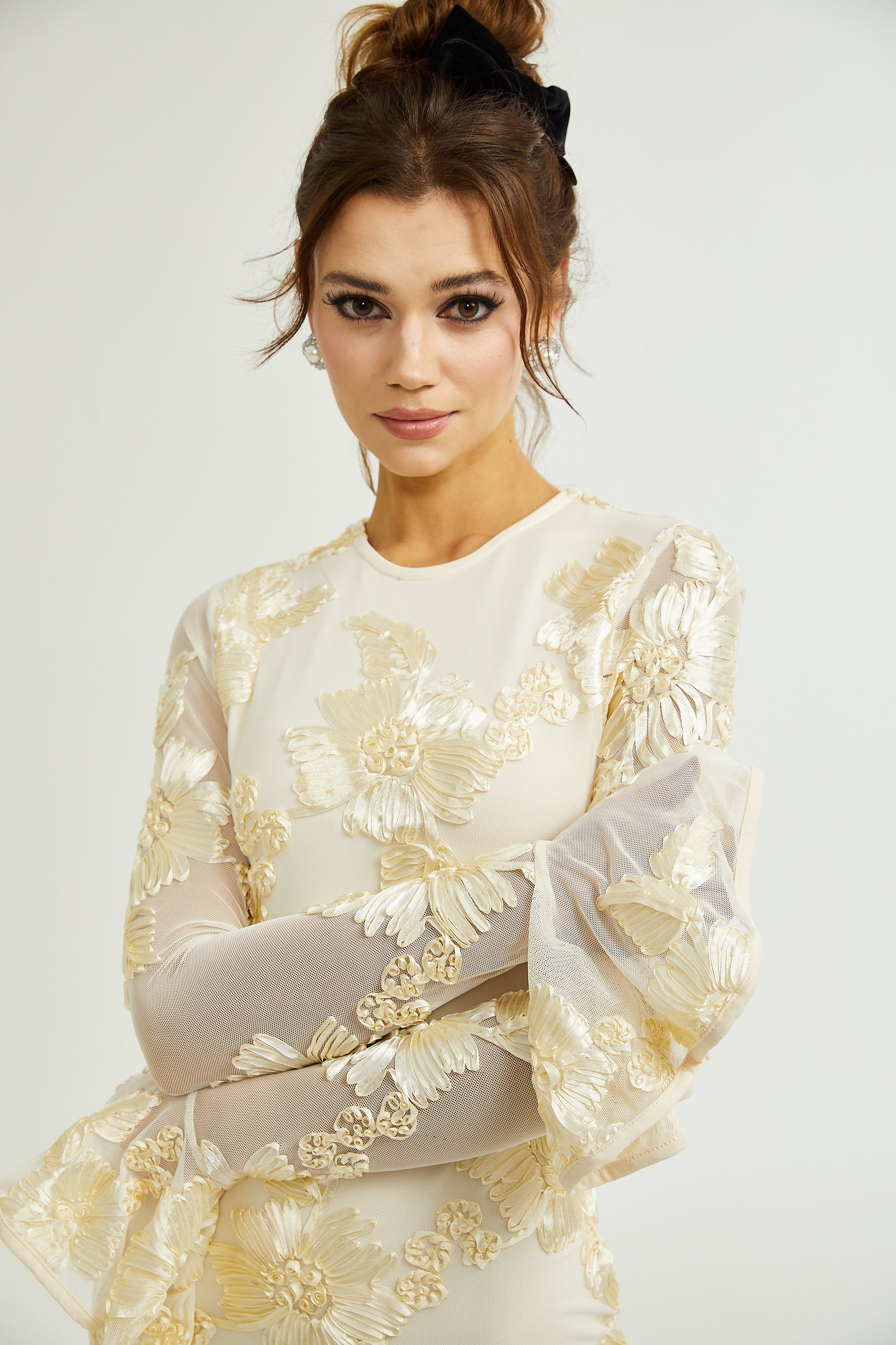 Nalini floral-embroidered open-back dress