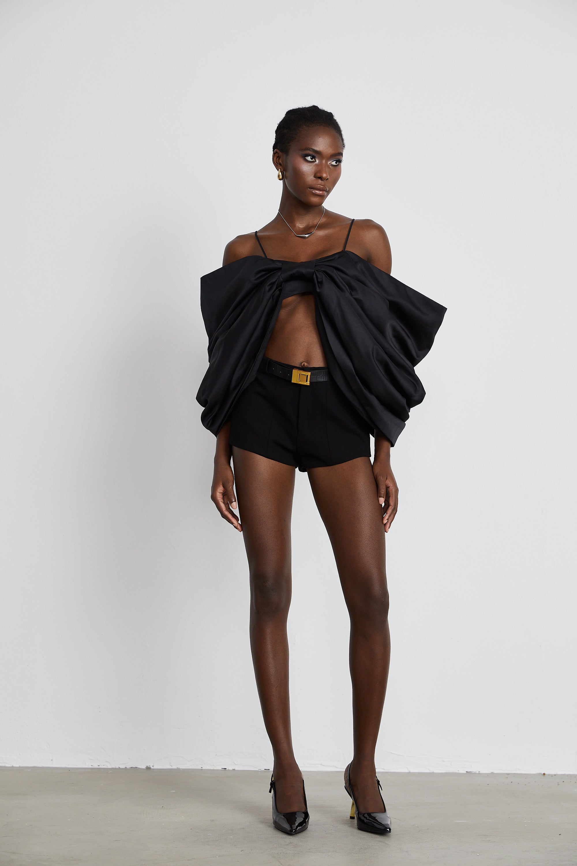 Solène bowknot scoop-back top in Black