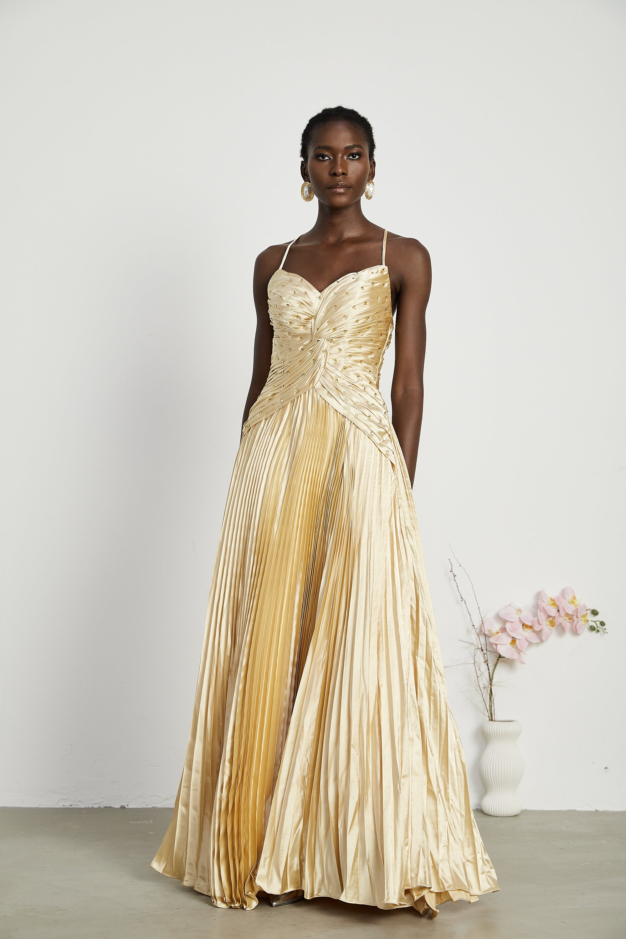 فستان ماكسي مطوي من ايلين