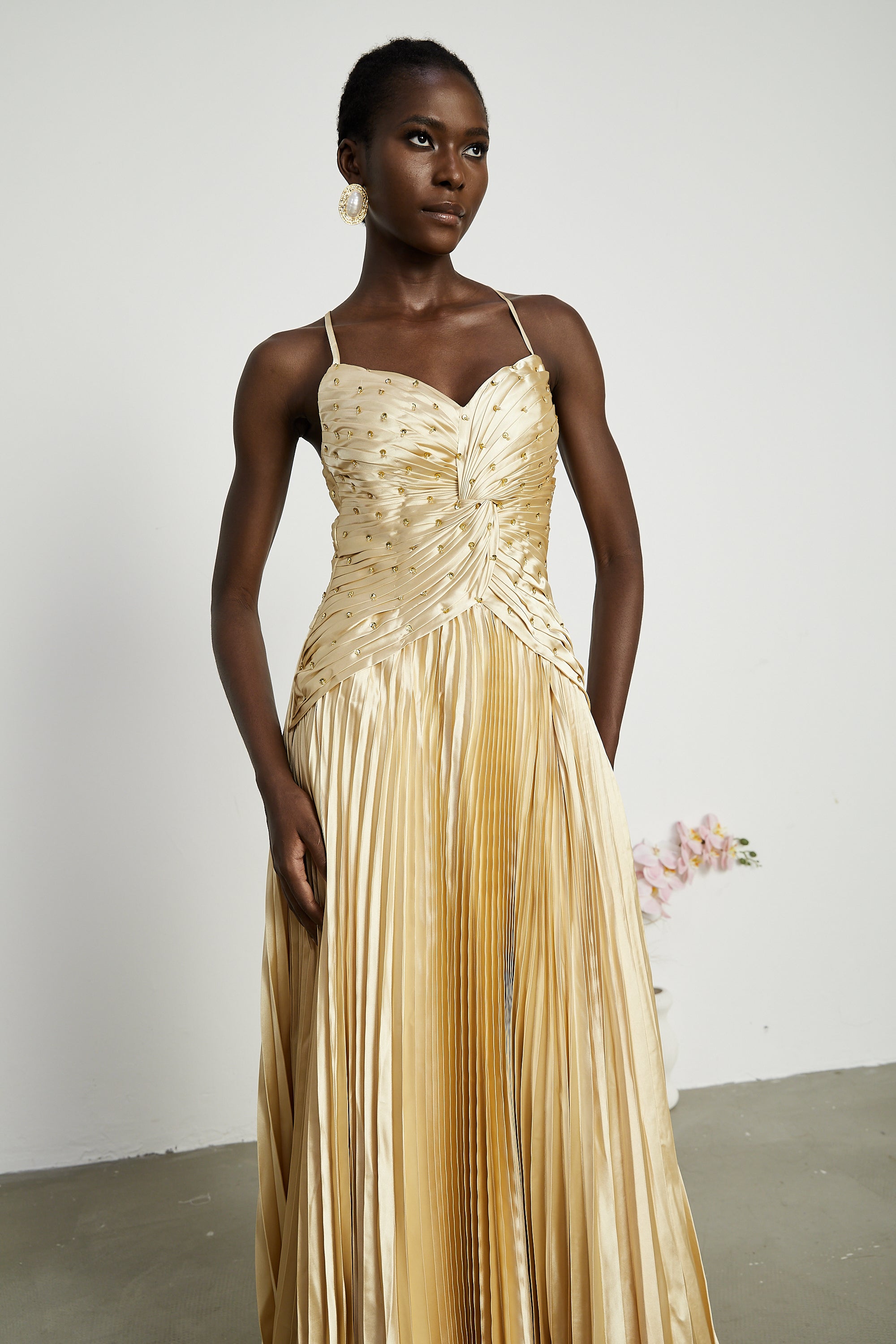 فستان ماكسي مطوي من ايلين