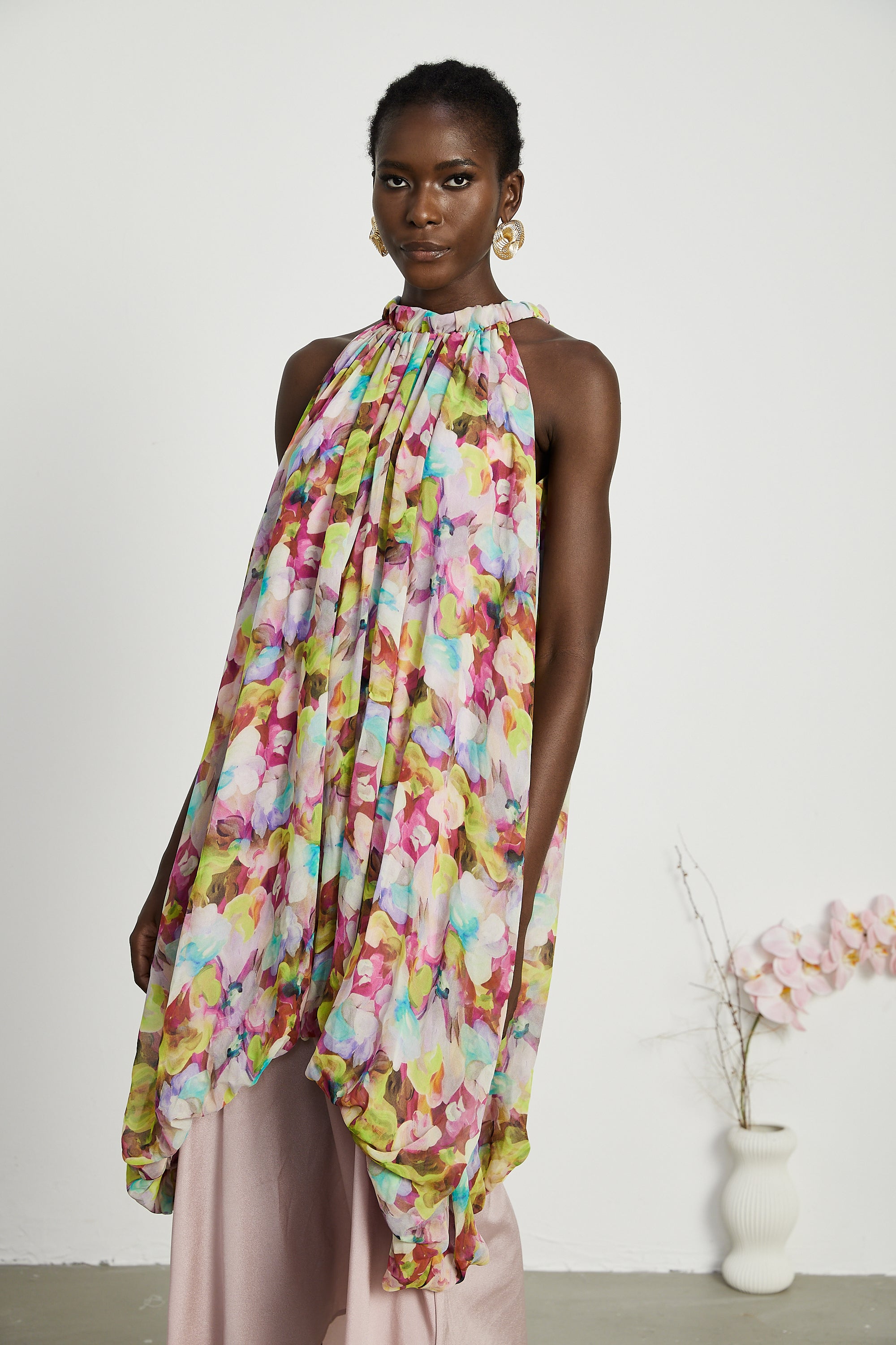 Robe midi sans manches à imprimé floral Gianina (Vente définitive - États-Unis uniquement)