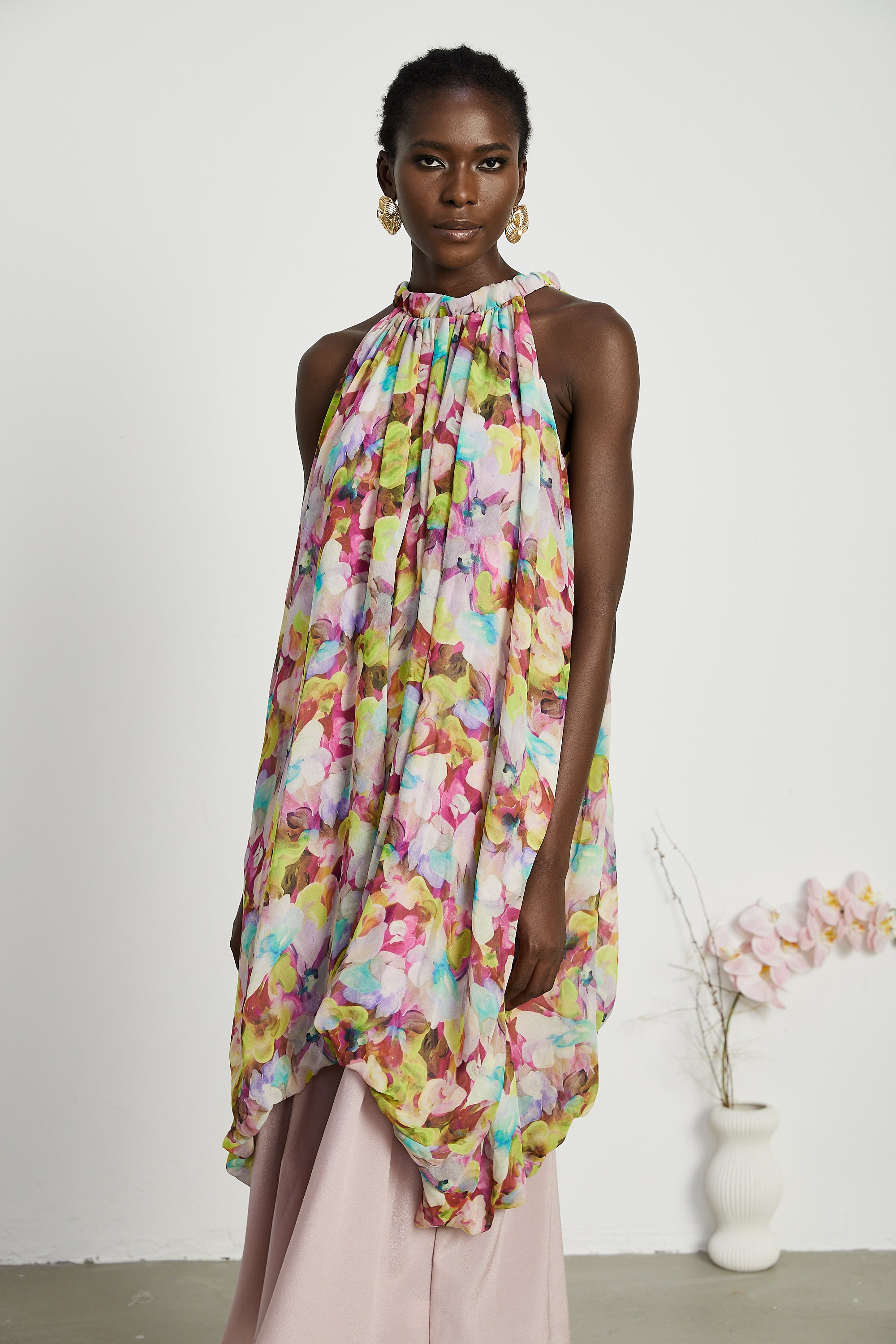 Robe midi sans manches à imprimé floral Gianina (Vente définitive - États-Unis uniquement)