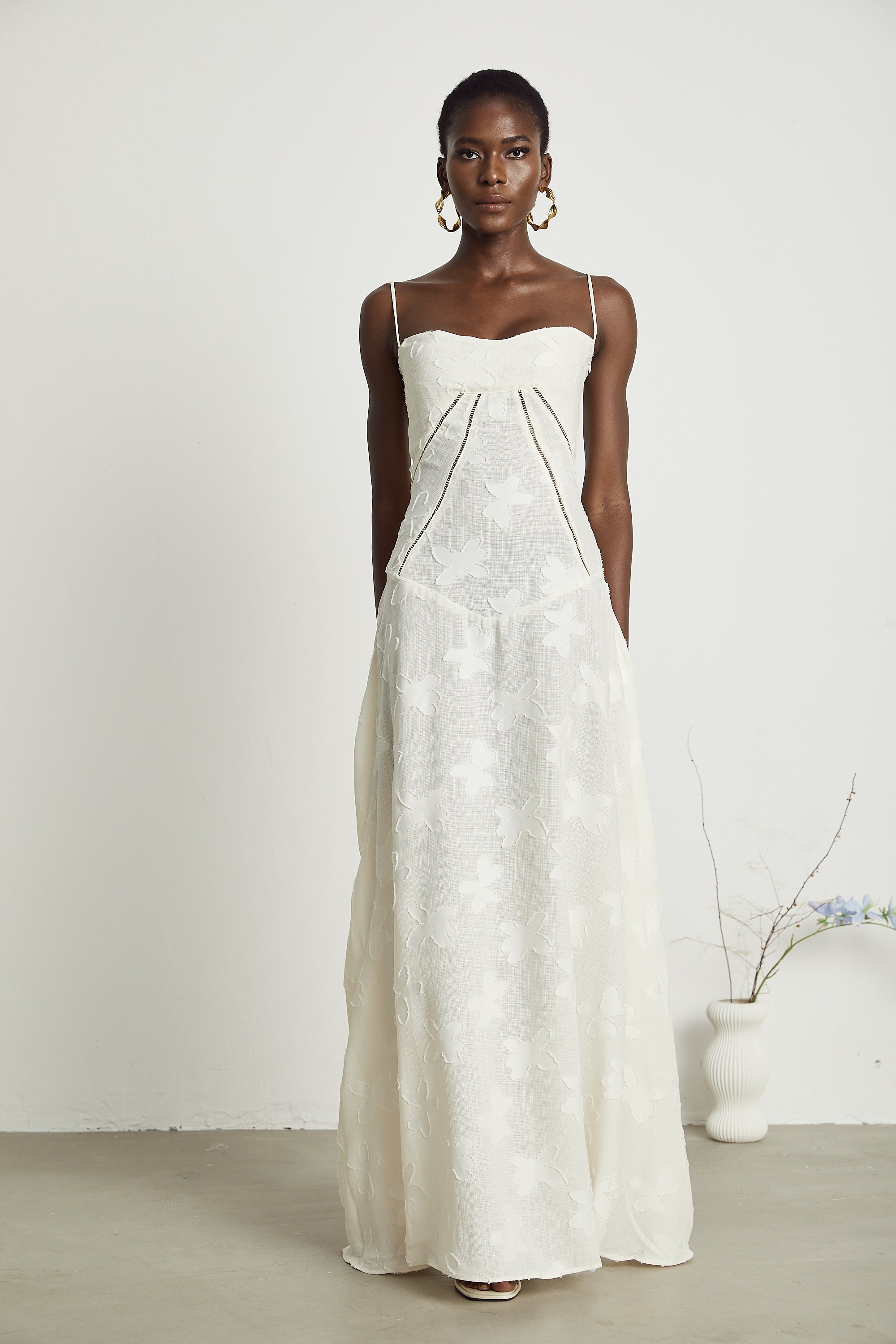 فستان ماكسي مزهر من أدبيلا