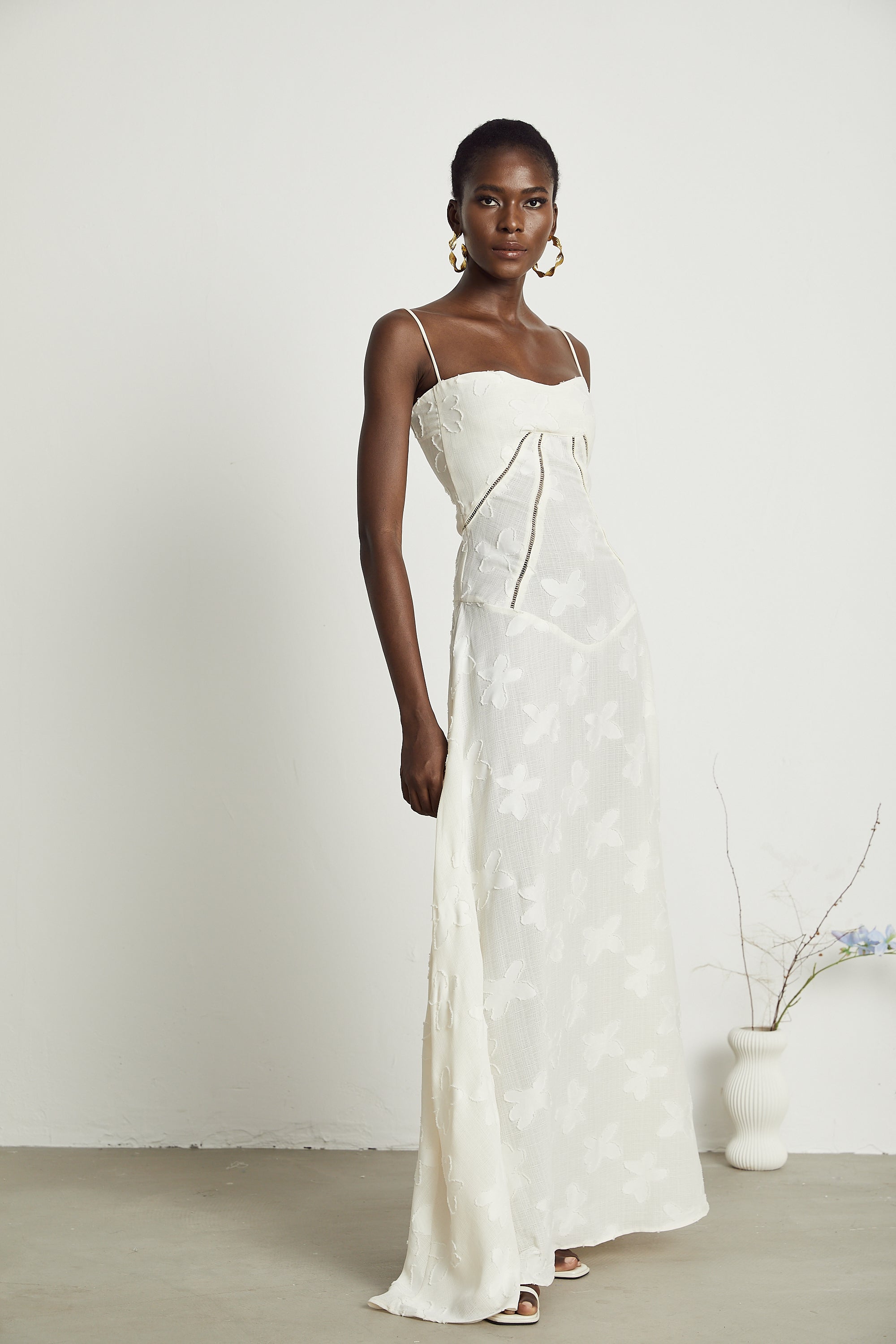 فستان ماكسي مزهر من أدبيلا