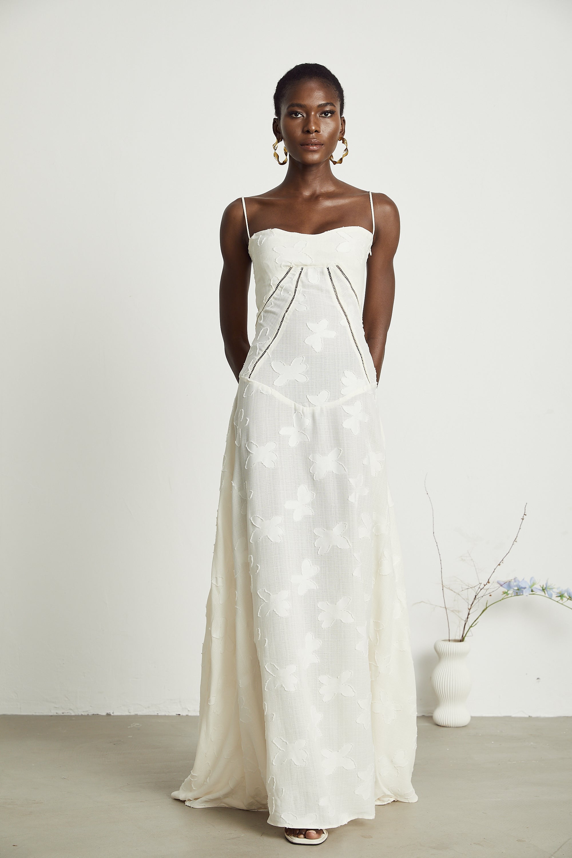 فستان ماكسي مزهر من أدبيلا