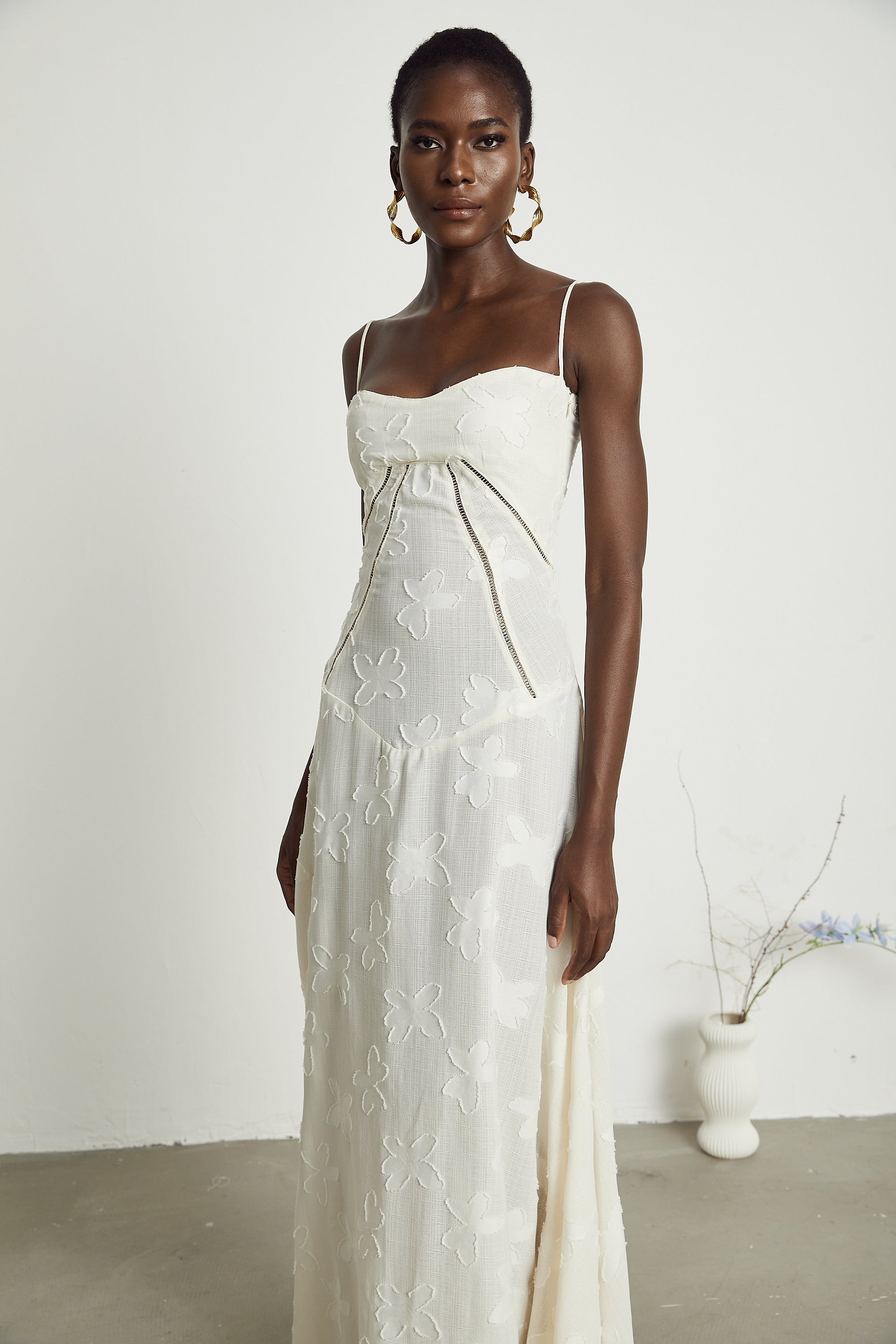 فستان ماكسي مزهر من أدبيلا