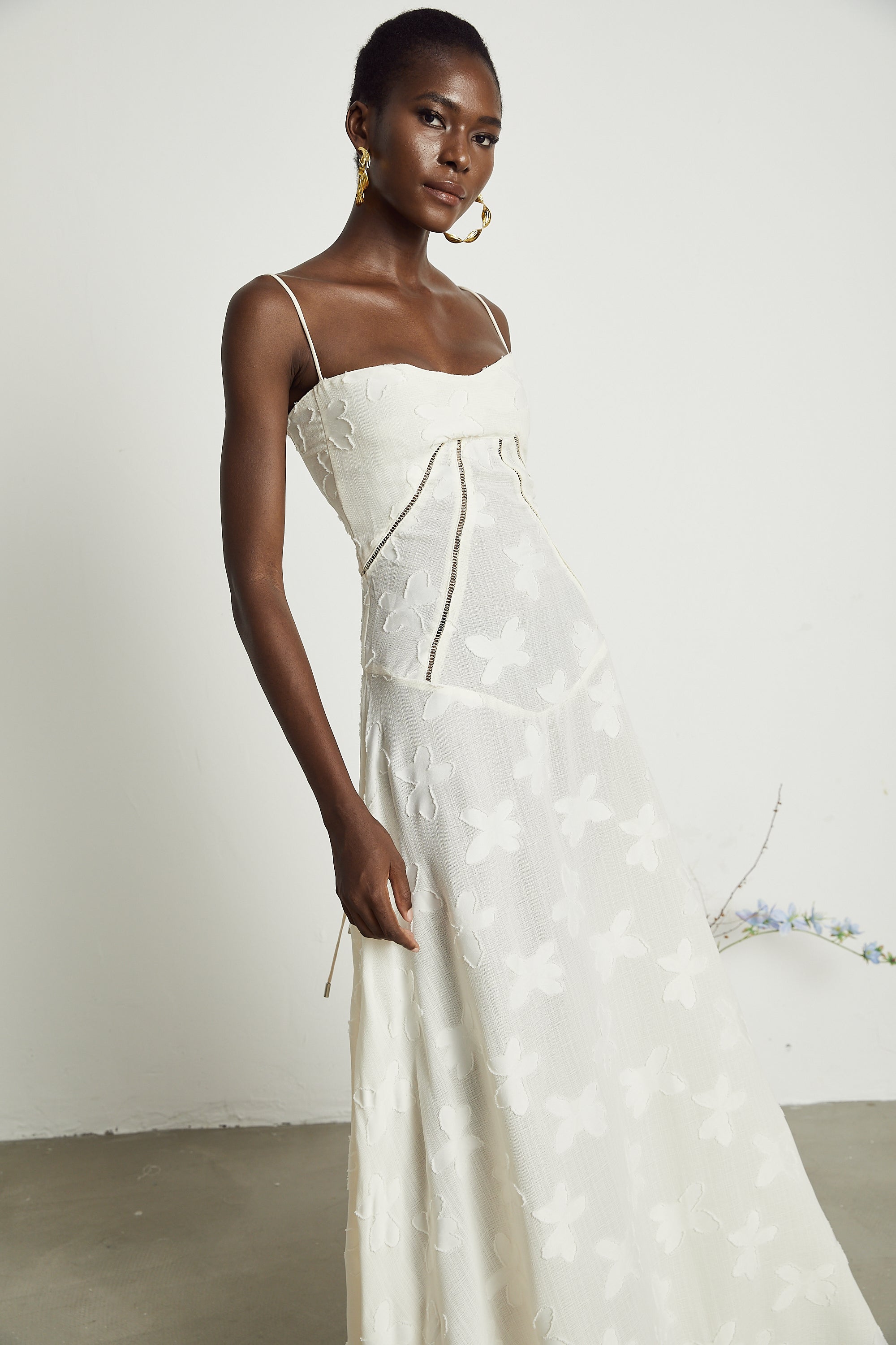 فستان ماكسي مزهر من أدبيلا