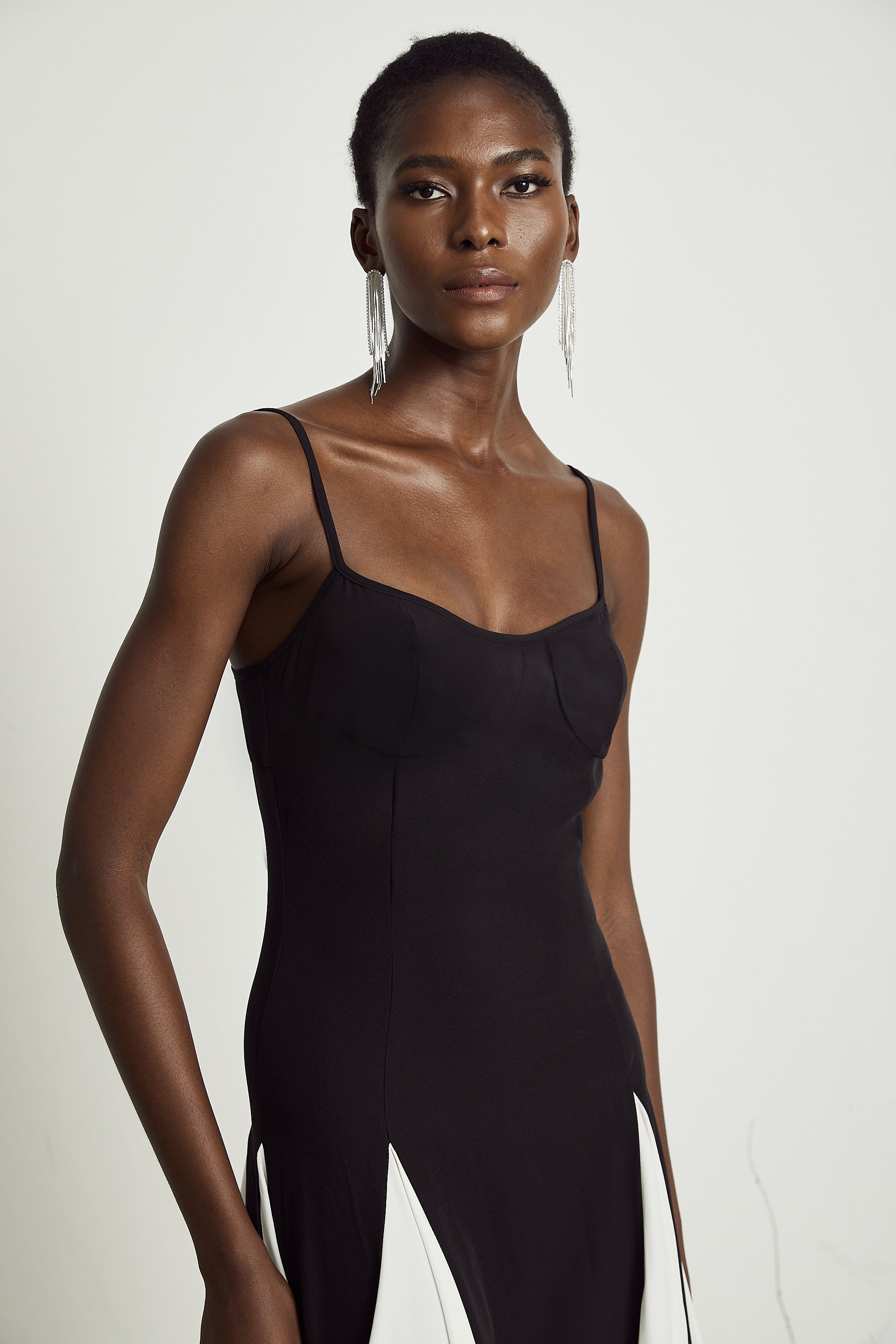 Sofie contrast-color pleated maxi dress