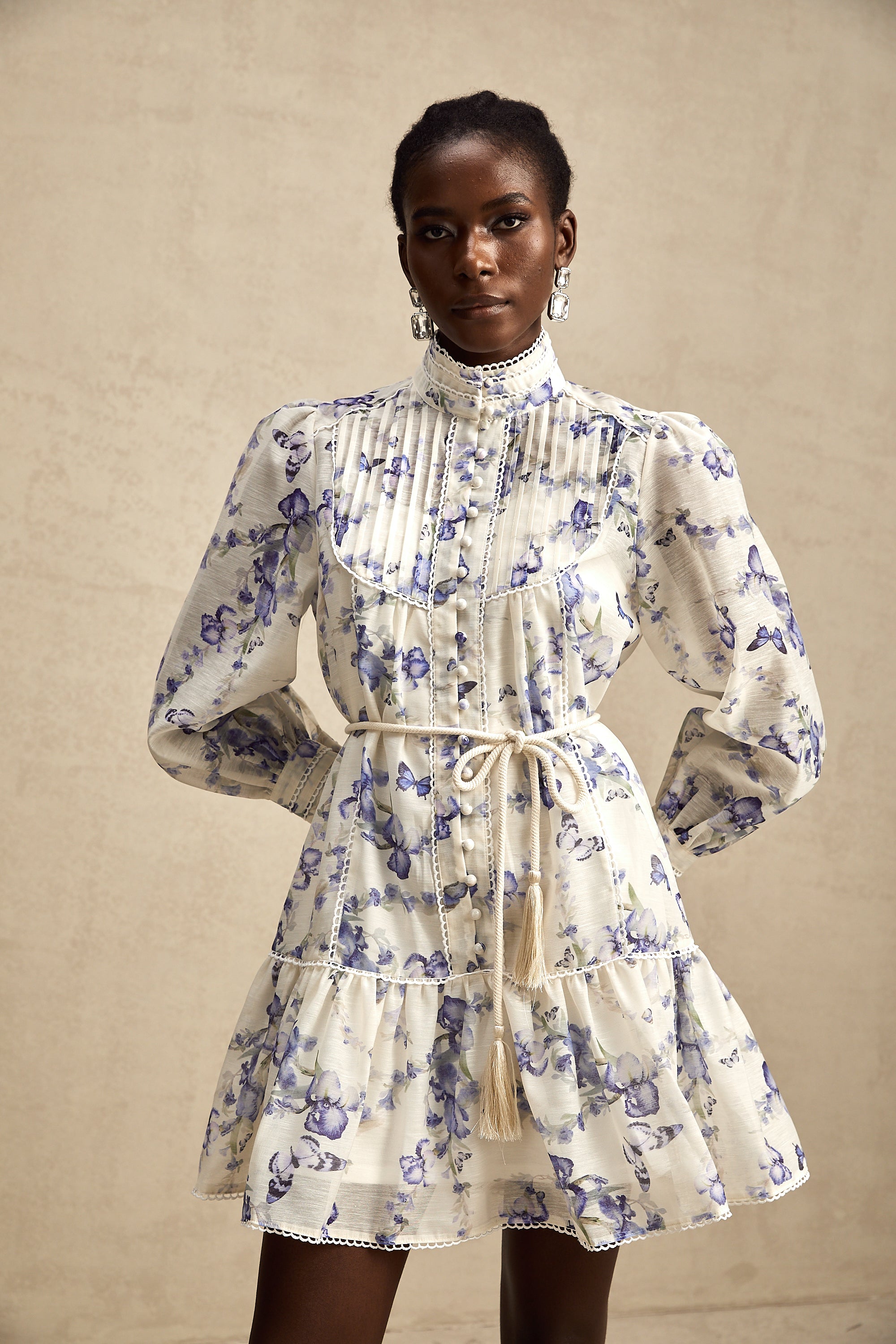 Ausgestelltes Chiffon-Minikleid Blandine mit Blumendruck