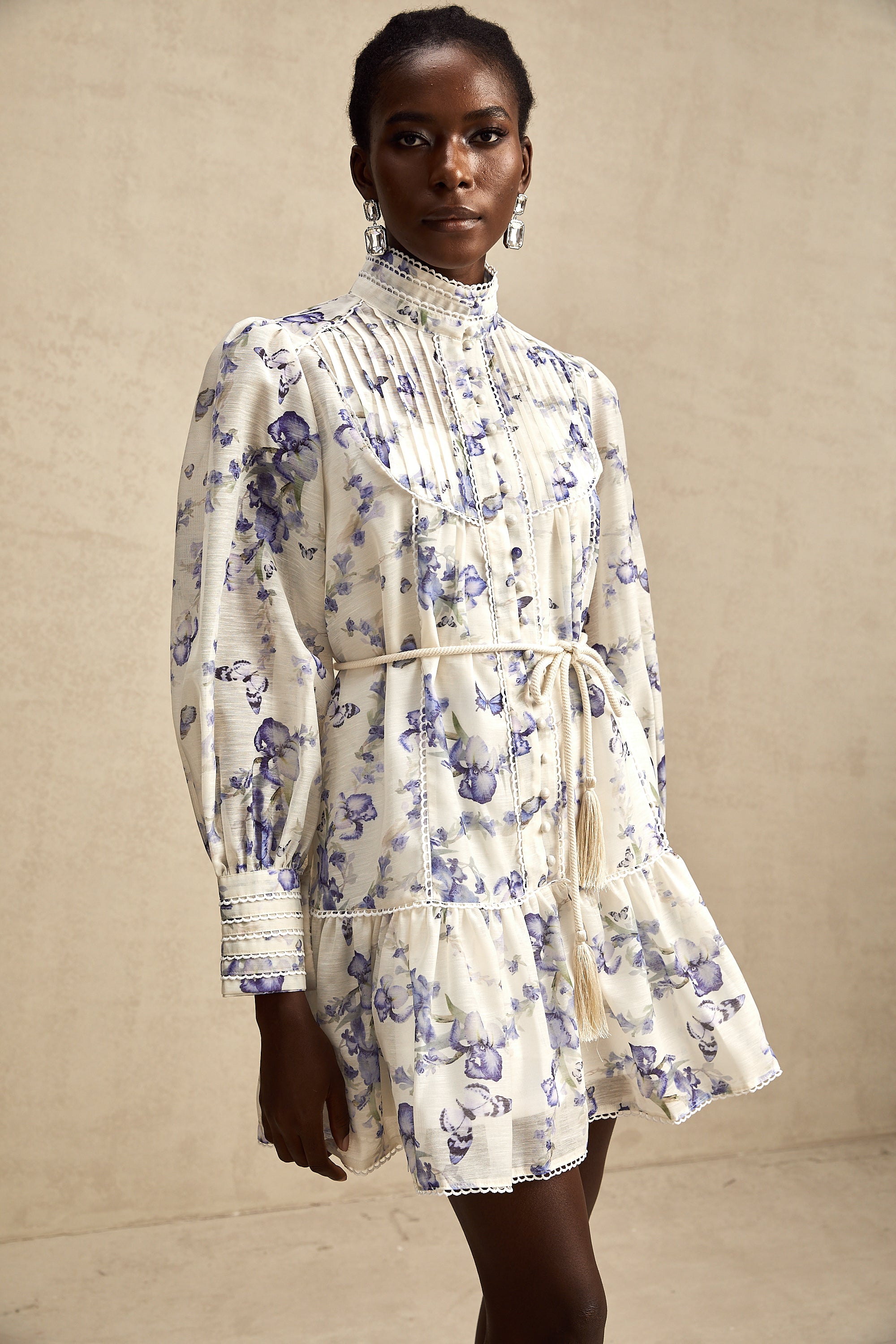 Ausgestelltes Chiffon-Minikleid Blandine mit Blumendruck