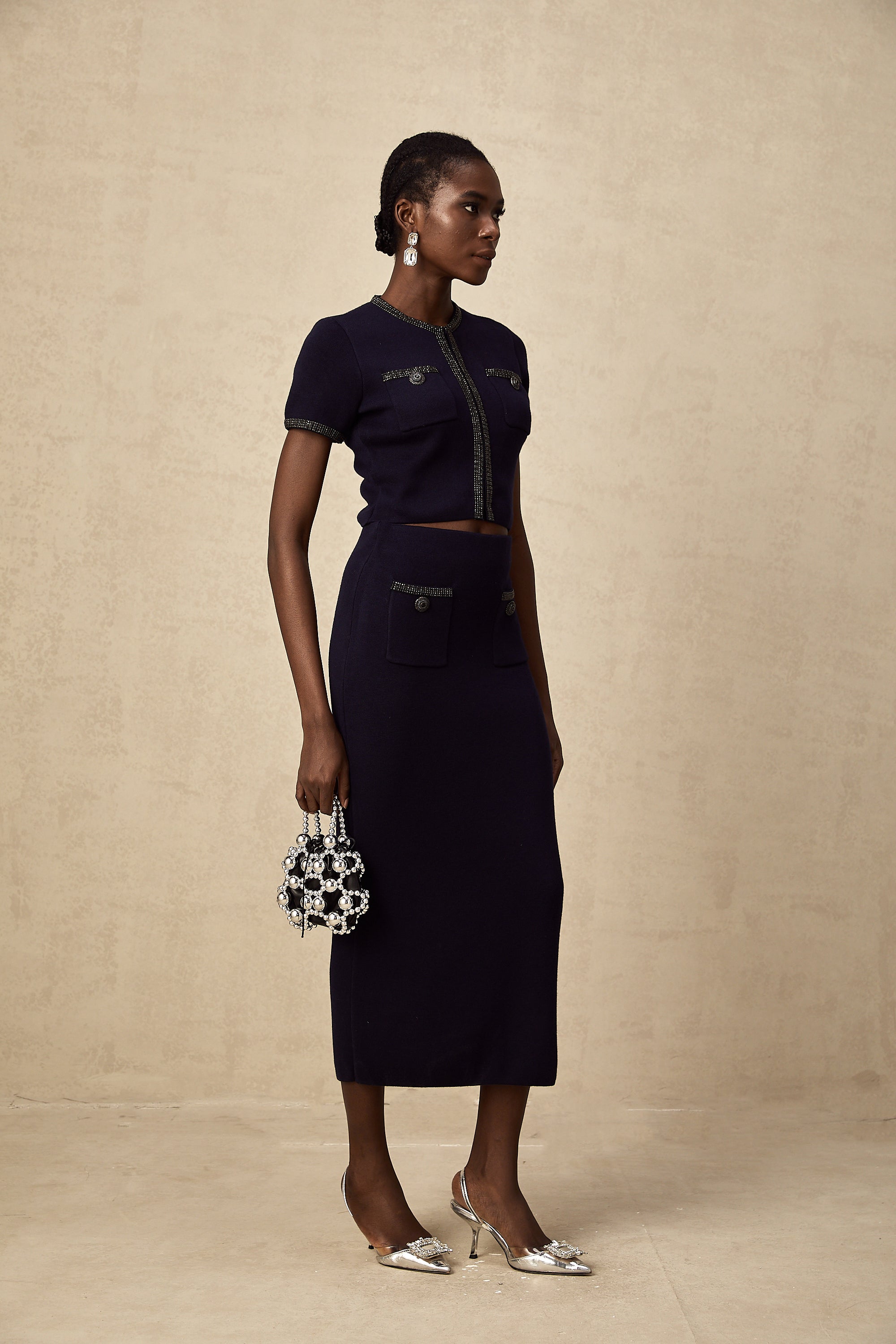 طقم Aïda المزين بقماش محبوك مضلع مكون من بلوزة وتنورة متناسقة