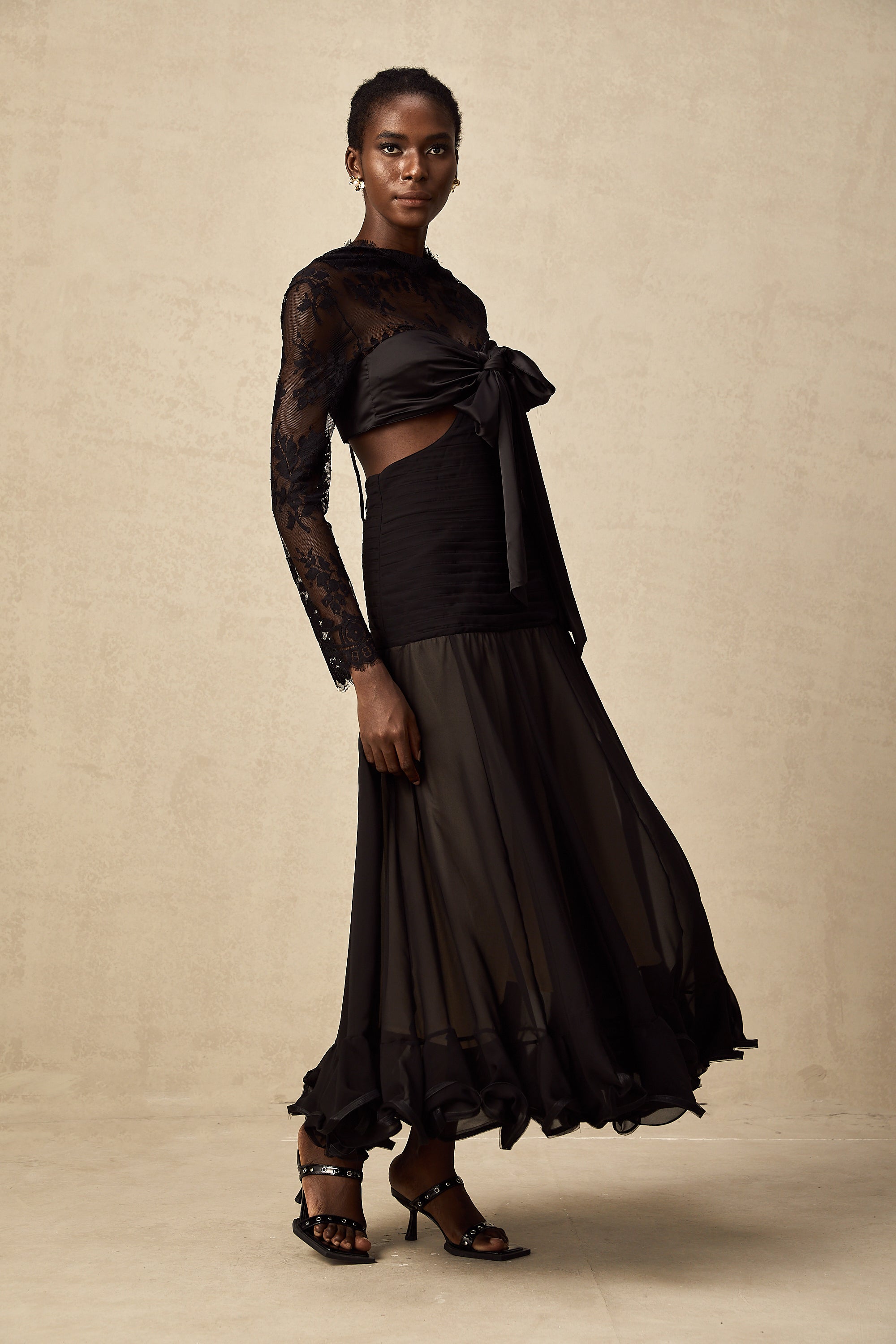 Maïwenn Maxikleid mit Einsätzen aus floraler Spitze