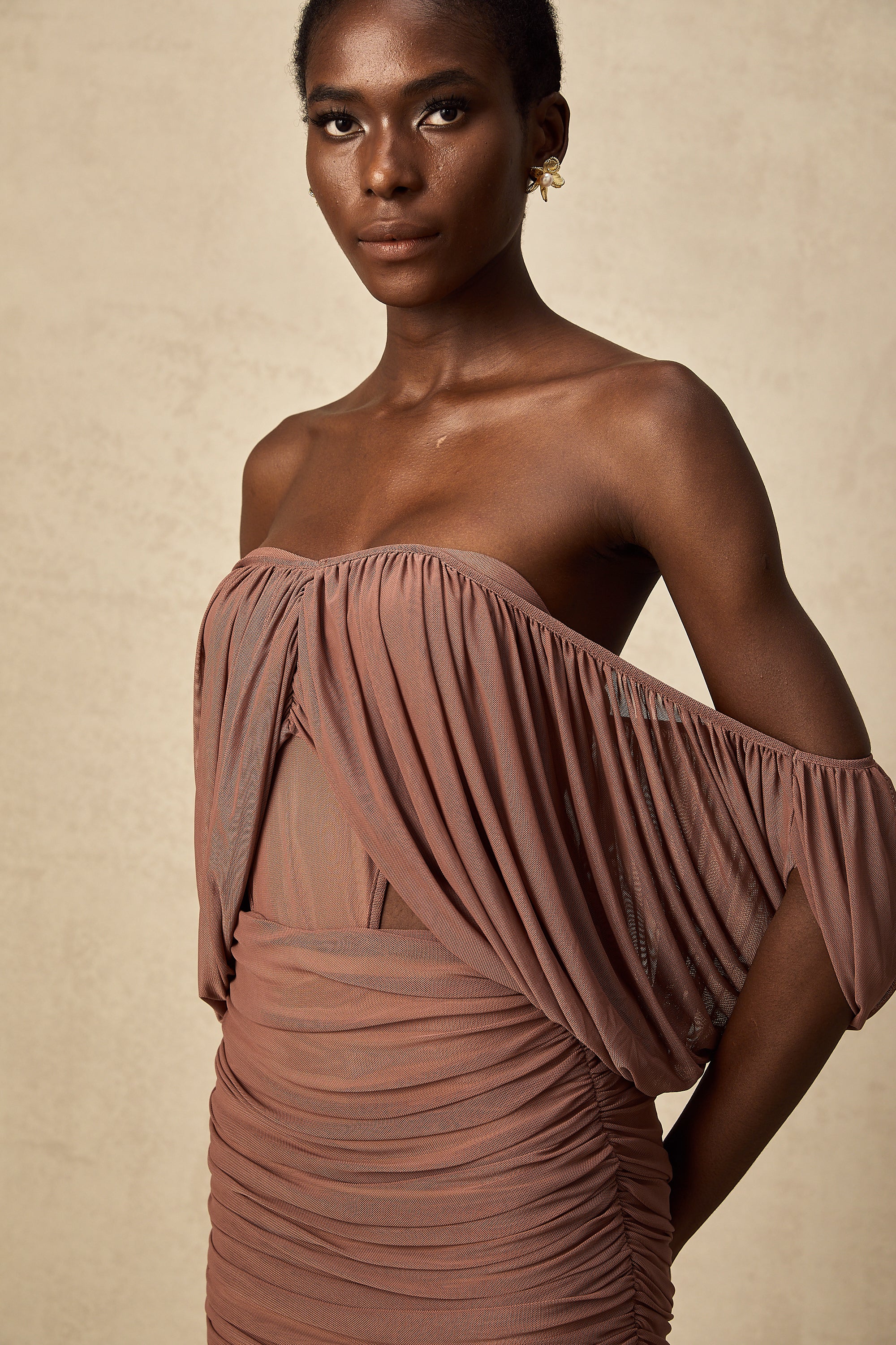 Zohra off-shoulder bodysuit & skirt matching set (Final Sale-US Only)