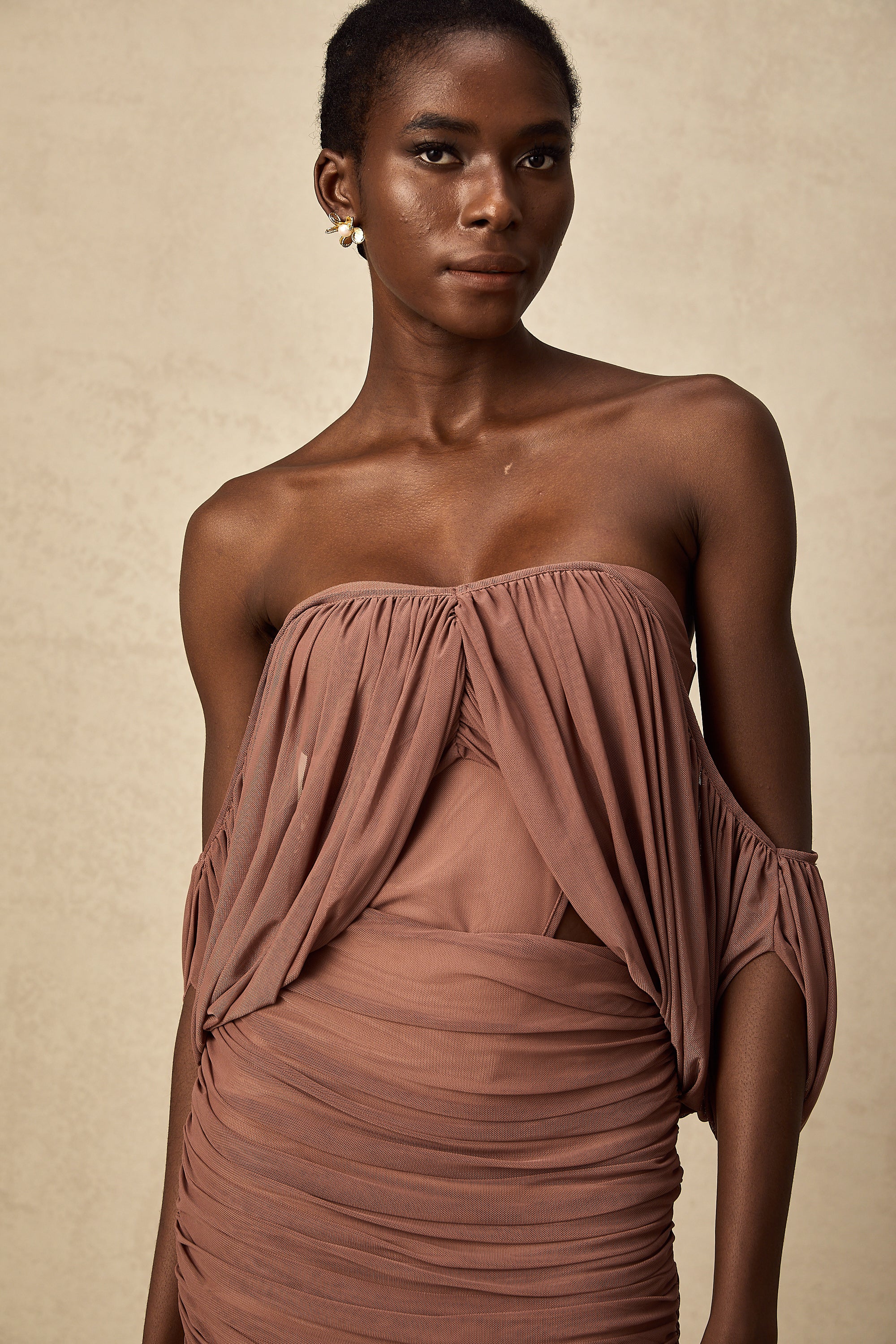 Zohra off-shoulder bodysuit & skirt matching set (Final Sale-US Only)