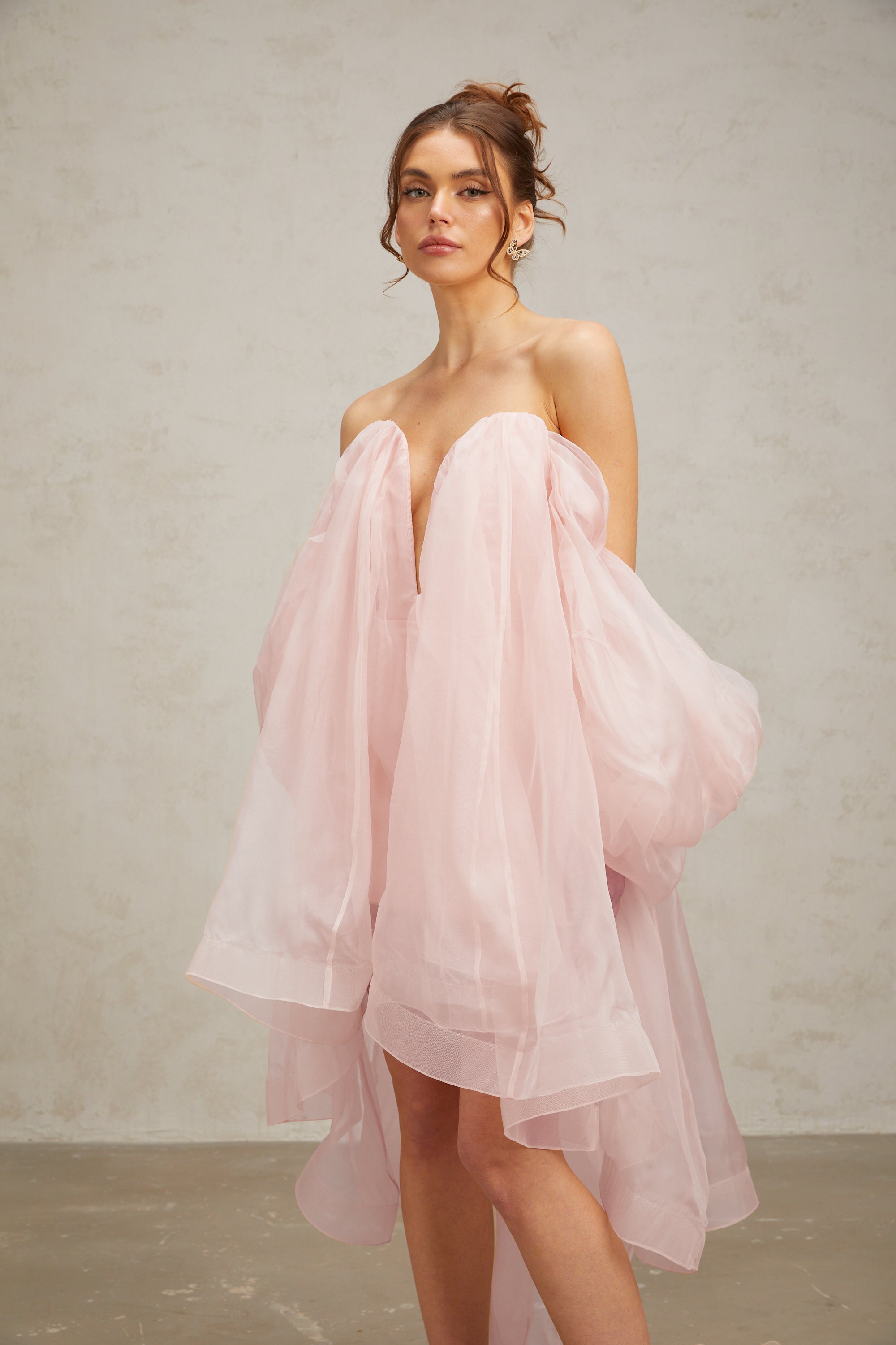 Élodie voluminöses Minikleid mit Schleifendetail