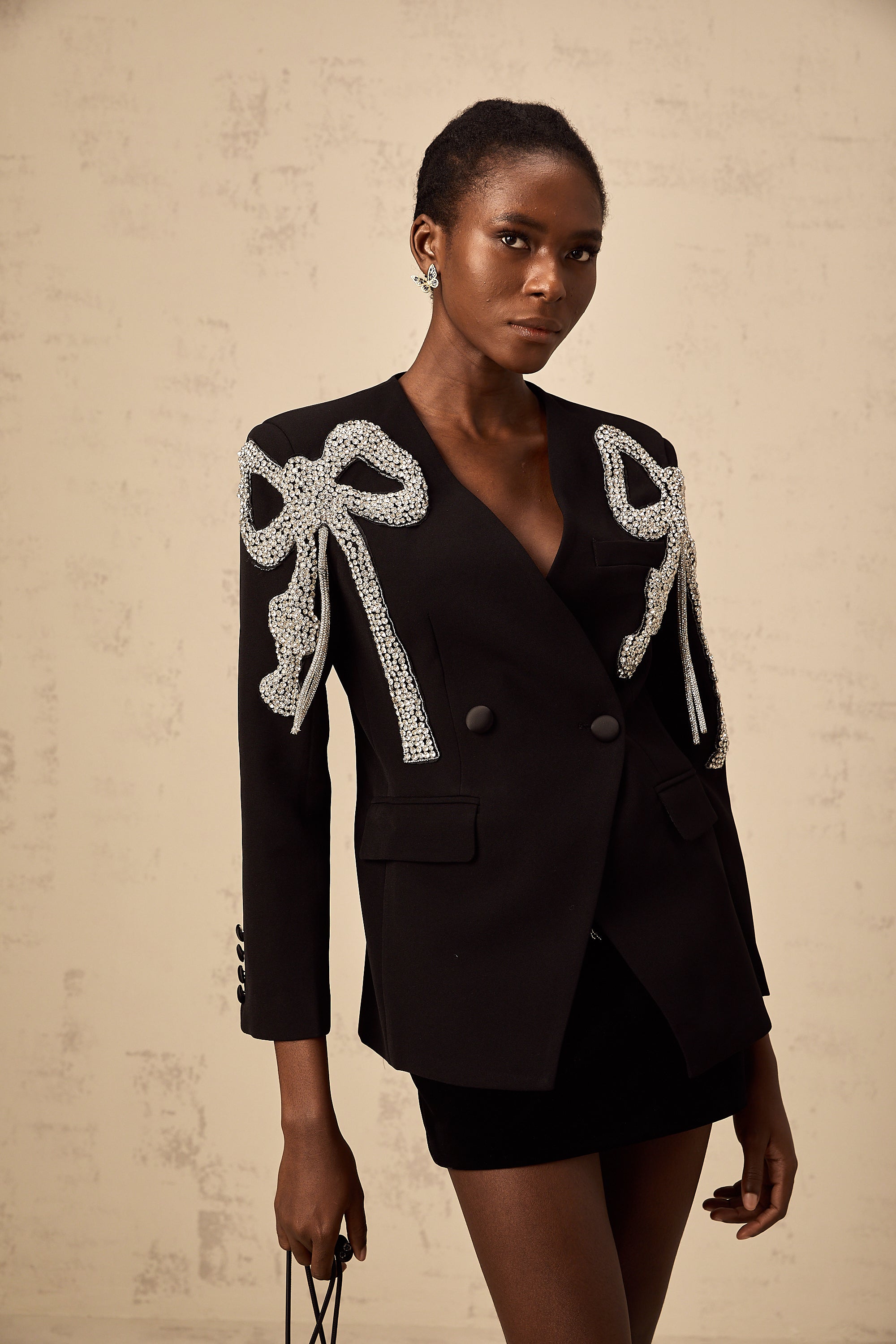 Vanessa Blazer mit schwarzem Schleifenmotiv (Endgültiger Verkauf – nur in den USA)