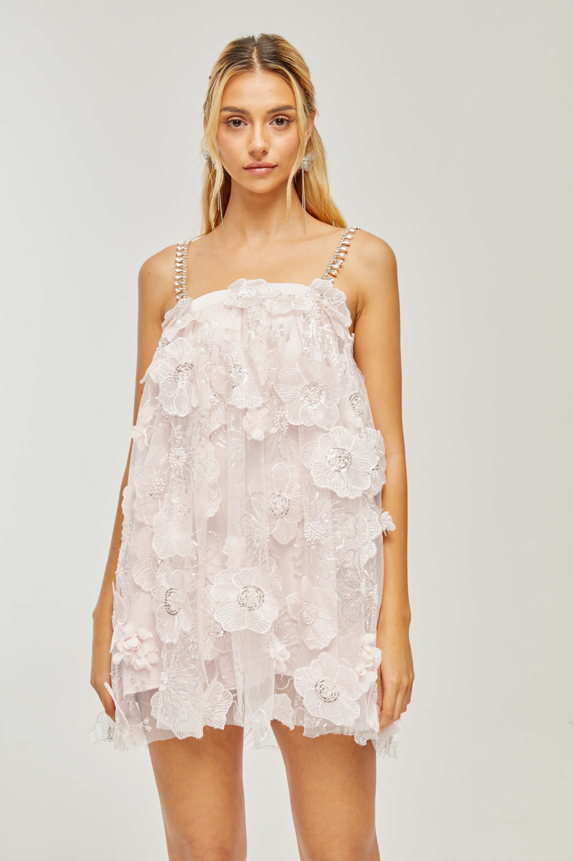 فستان فاليري القصير المزين بالكريستال