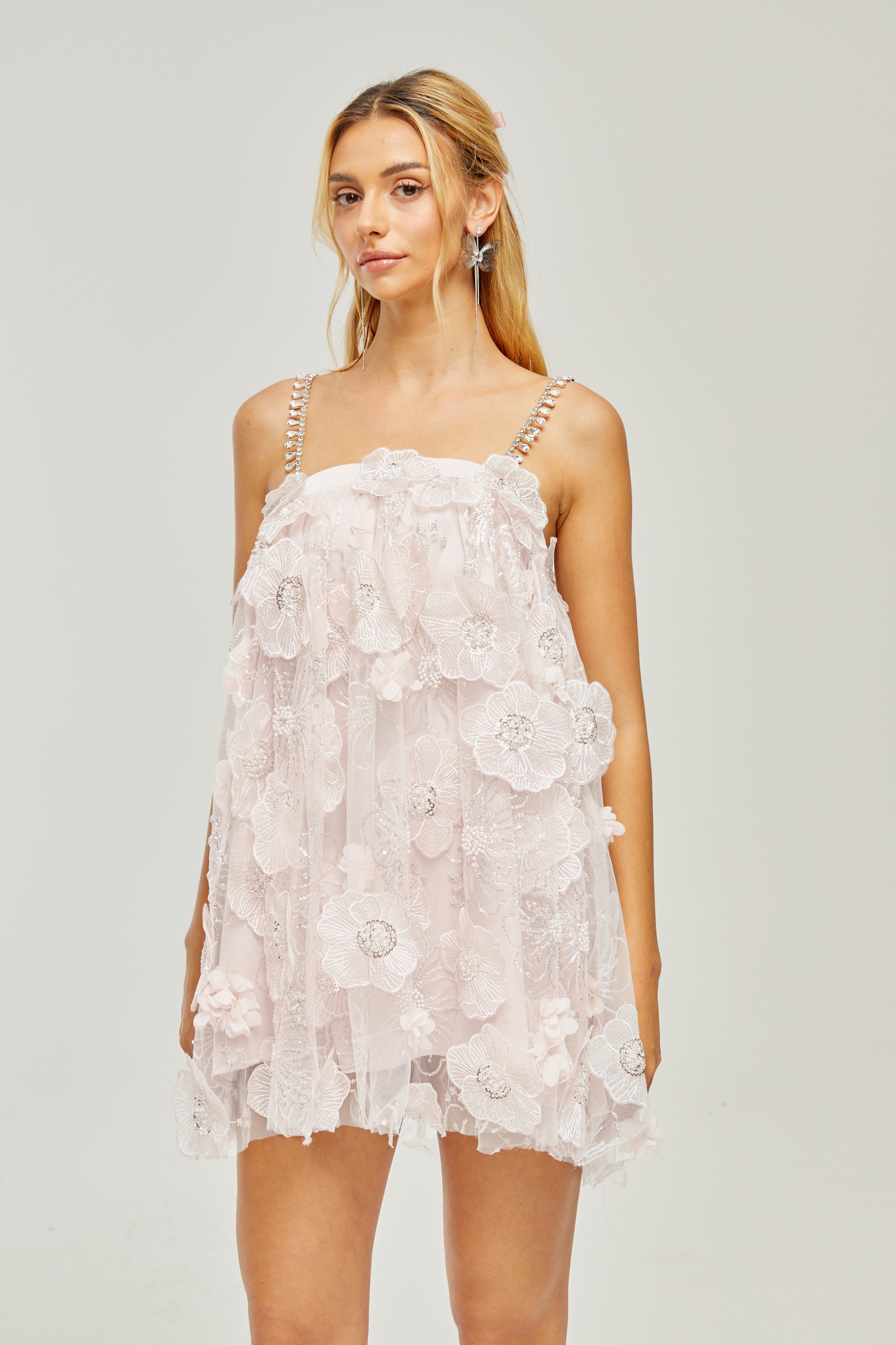 فستان فاليري القصير المزين بالكريستال