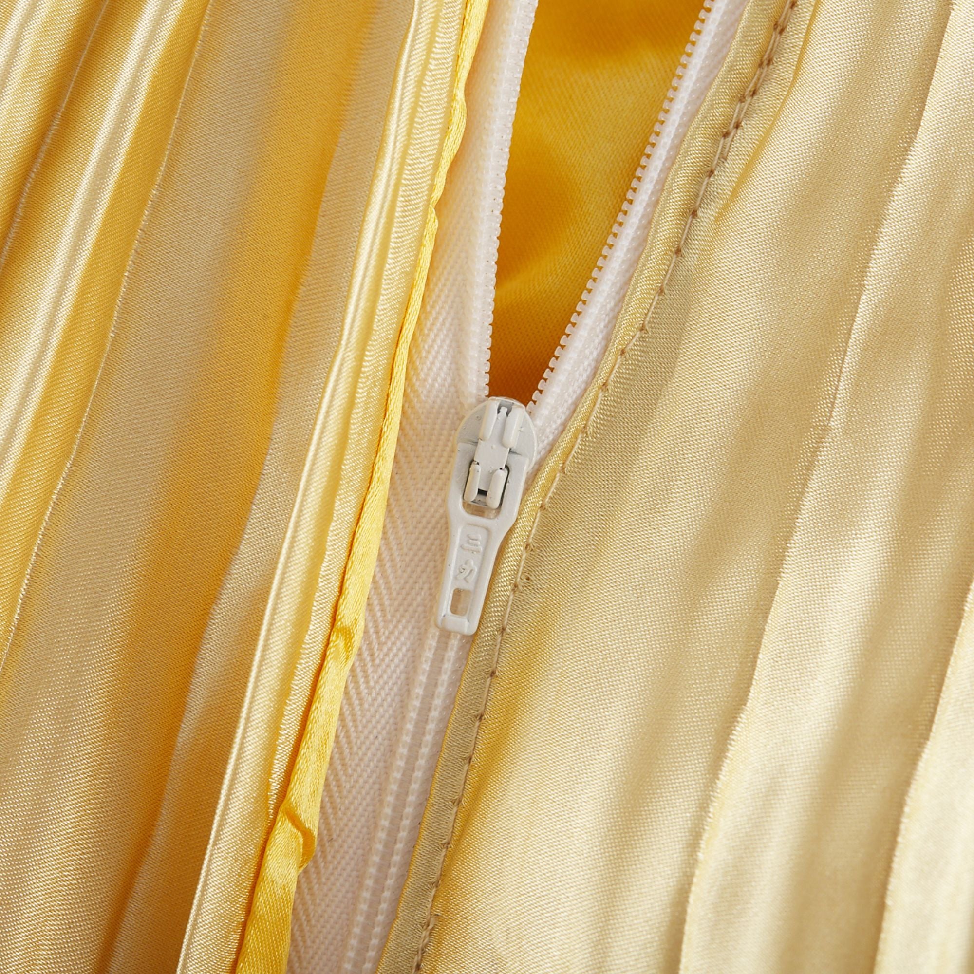 فستان ماكسي مطوي من ايلين