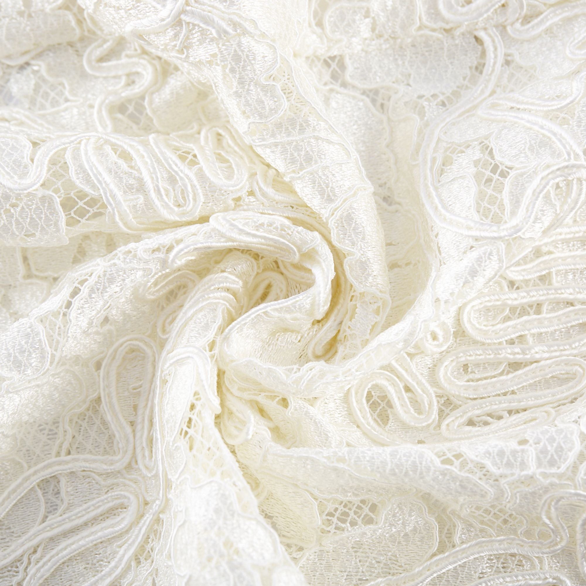 فستان ميدي من الدانتيل المزين من كالينا