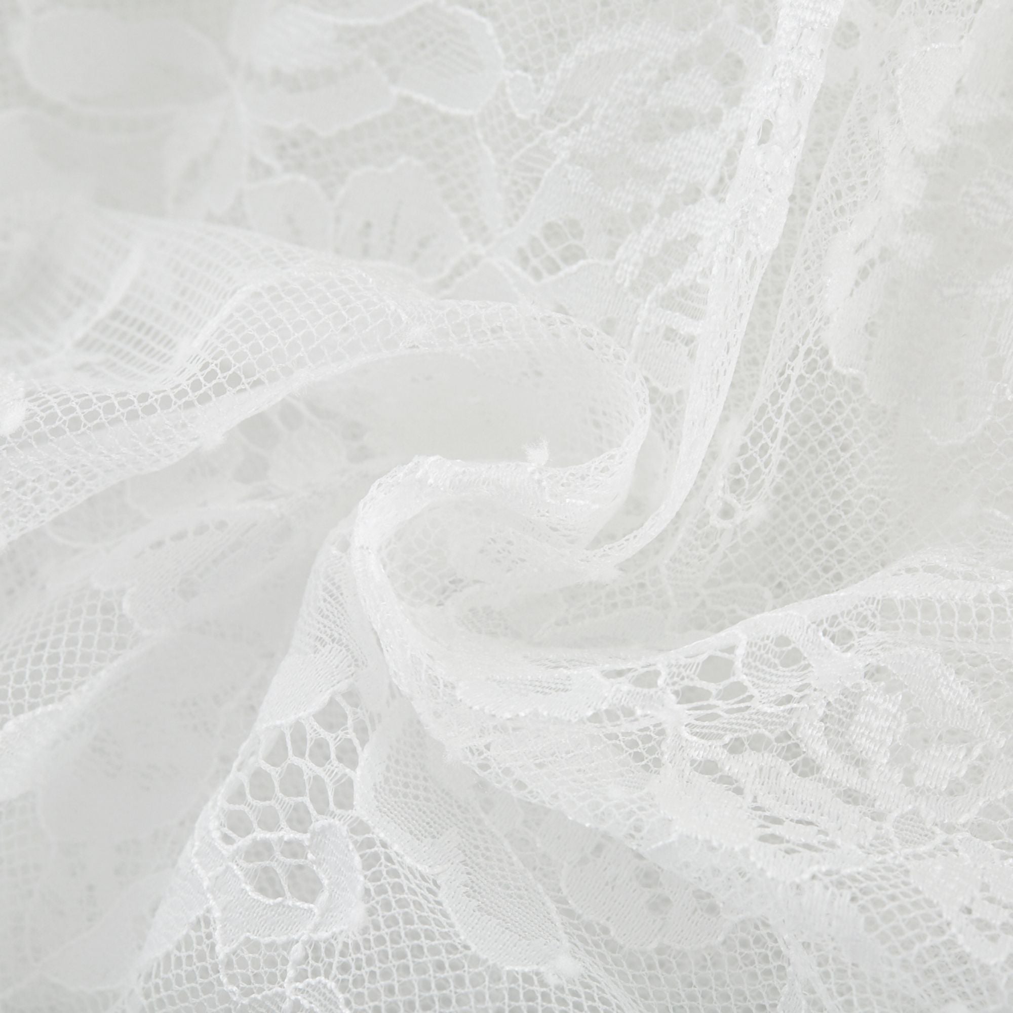 فستان نادين قصير مع حافة دانتيل شبه شفافة