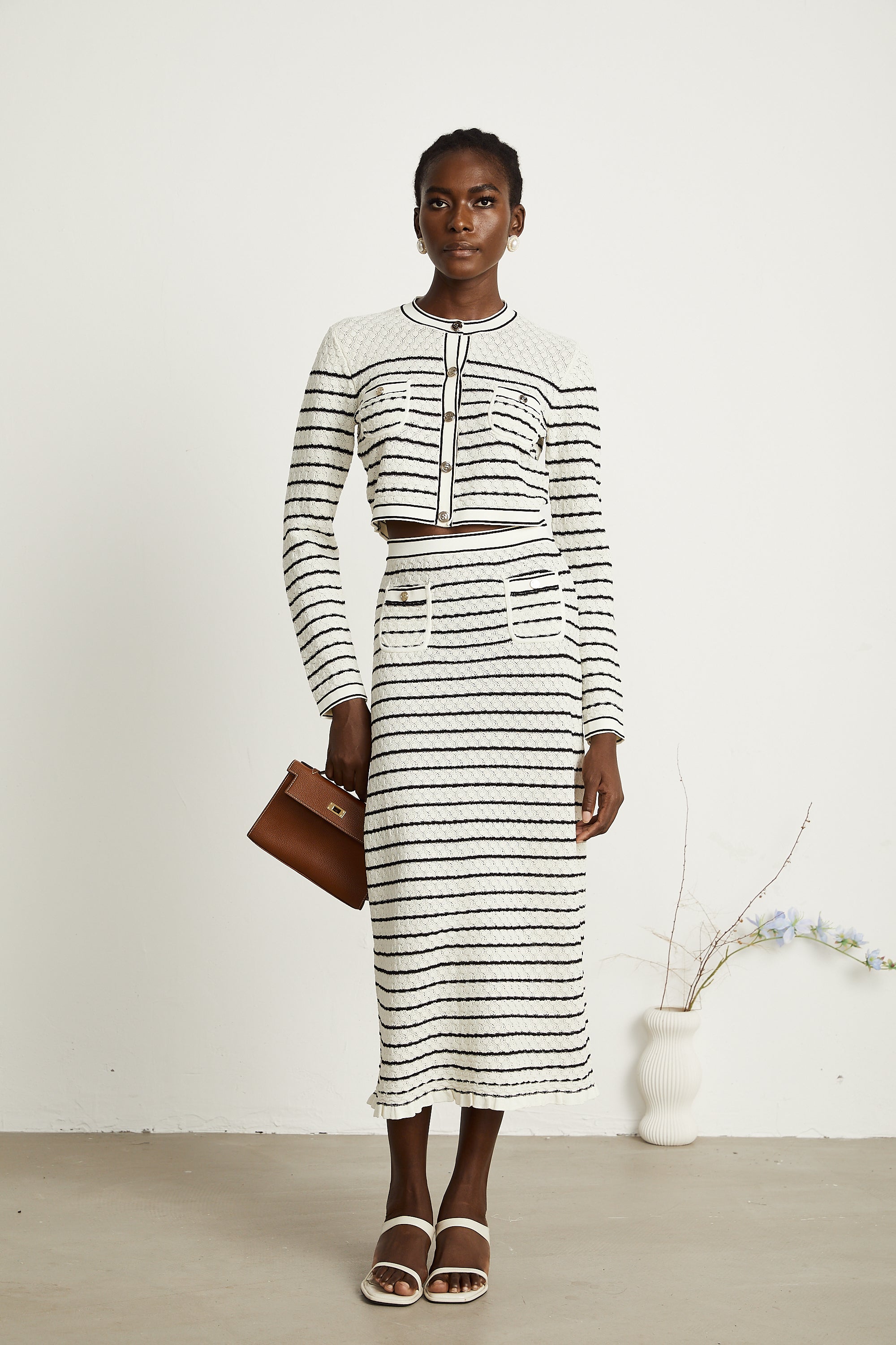 Set aus Pointelle-Strickjacke und Rock von Colette (Endverkauf – nur in den USA)