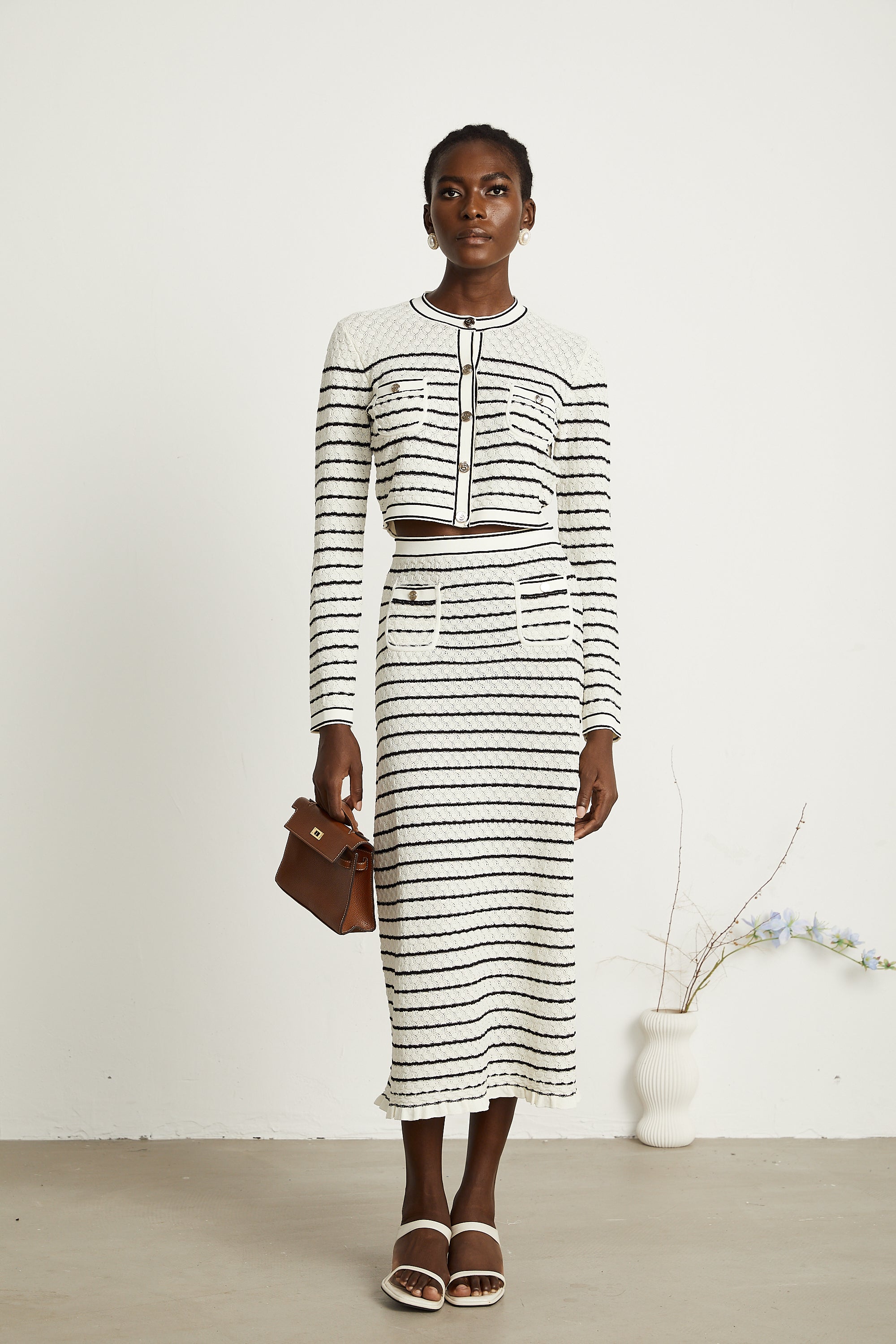 Set aus Pointelle-Strickjacke und Rock von Colette (Endverkauf – nur in den USA)