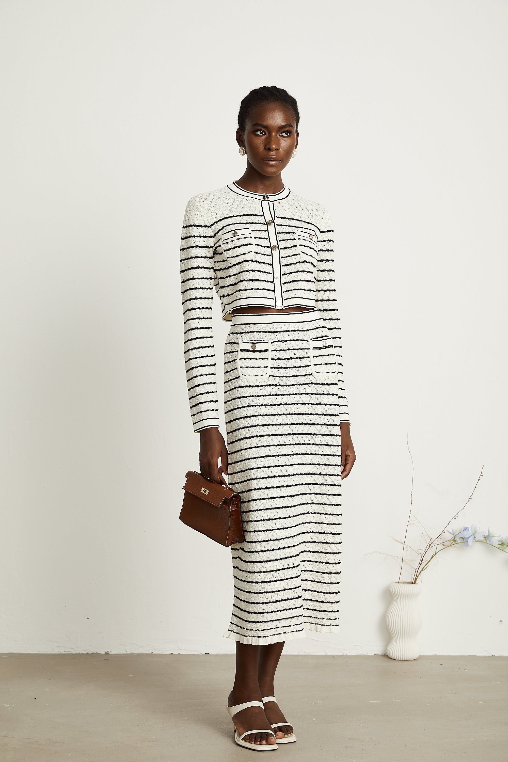 Set aus Pointelle-Strickjacke und Rock von Colette (Endverkauf – nur in den USA)