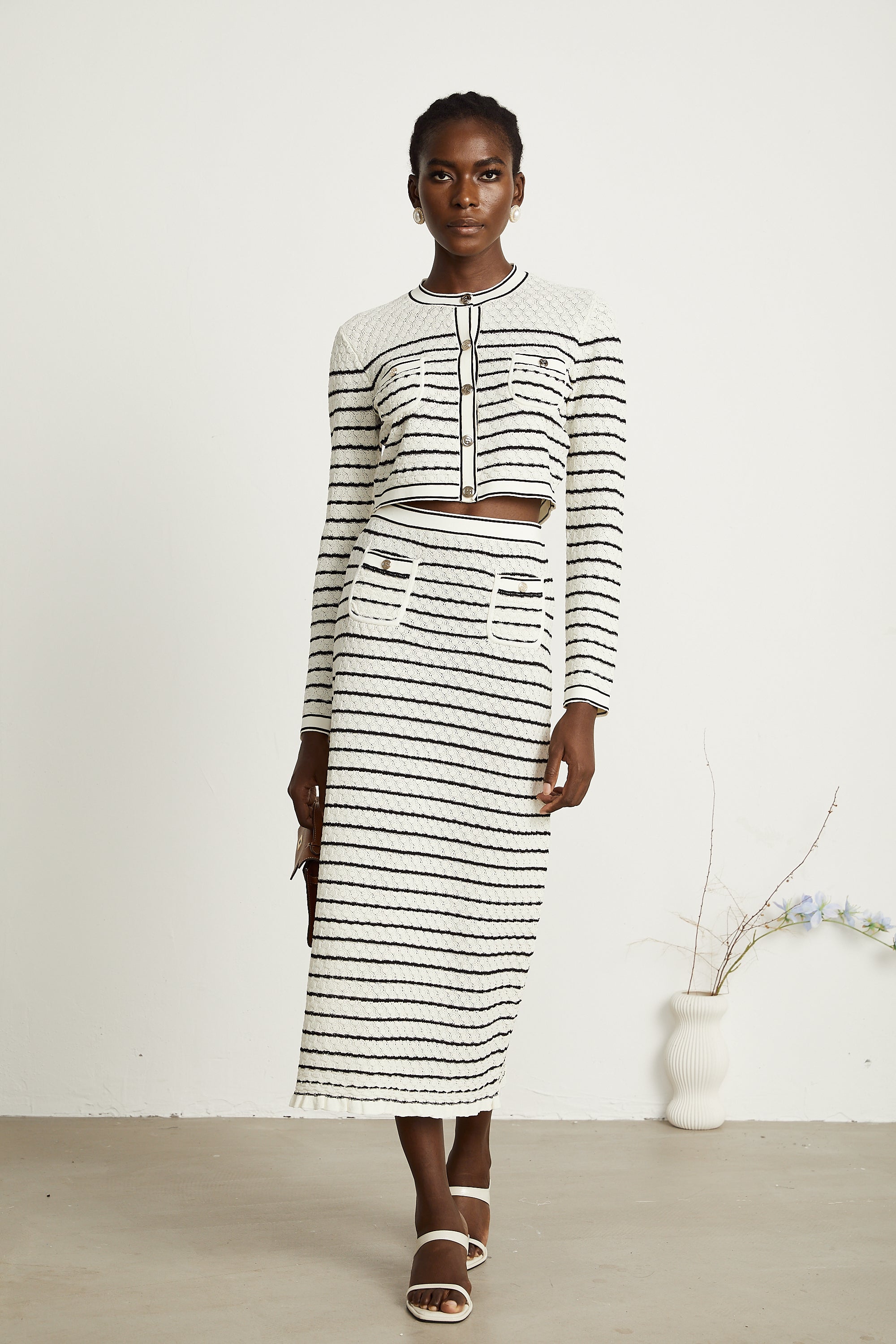 Set aus Pointelle-Strickjacke und Rock von Colette (Endverkauf – nur in den USA)