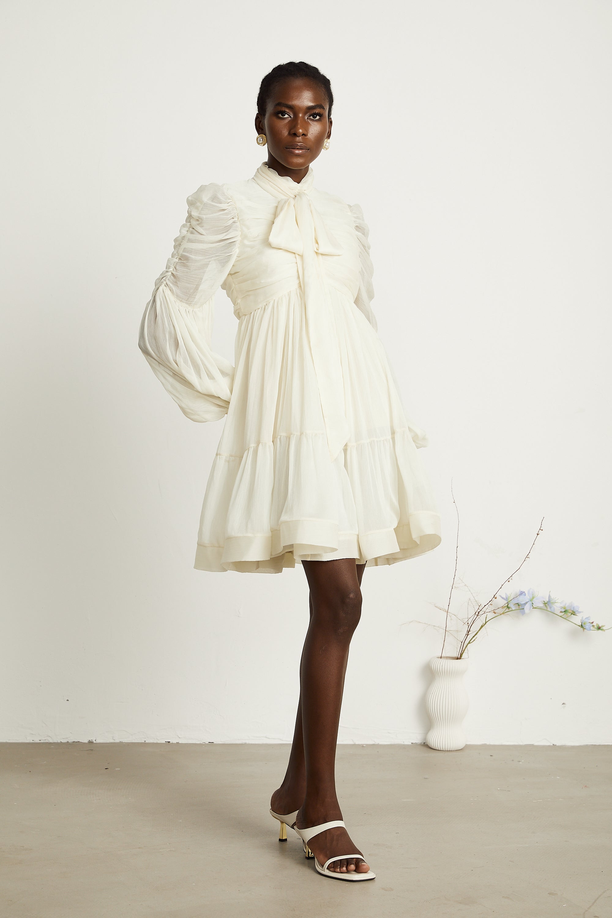 Thibaulte Minikleid aus plissiertem Tüll mit Biesendetail