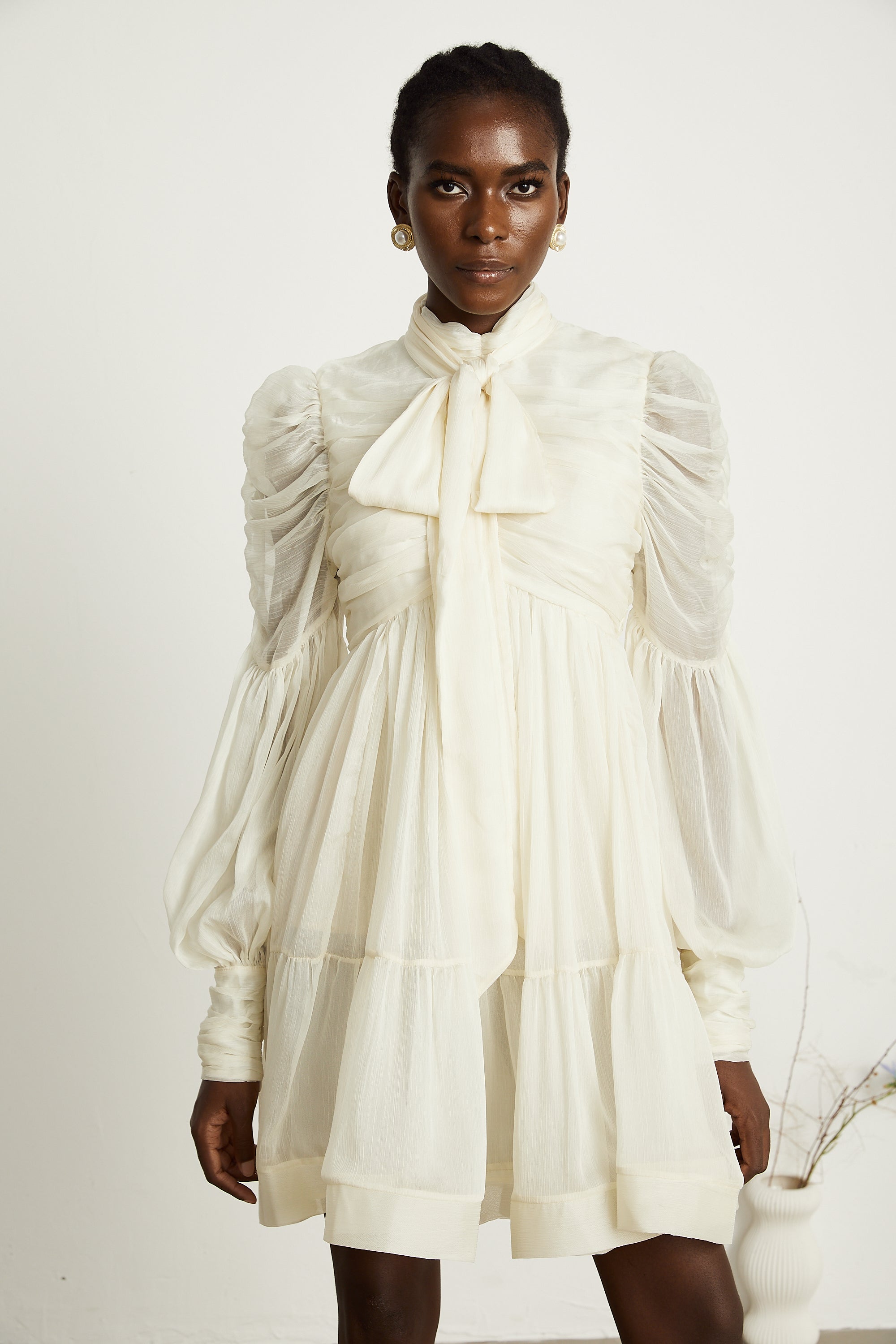 Thibaulte Minikleid aus plissiertem Tüll mit Biesendetail