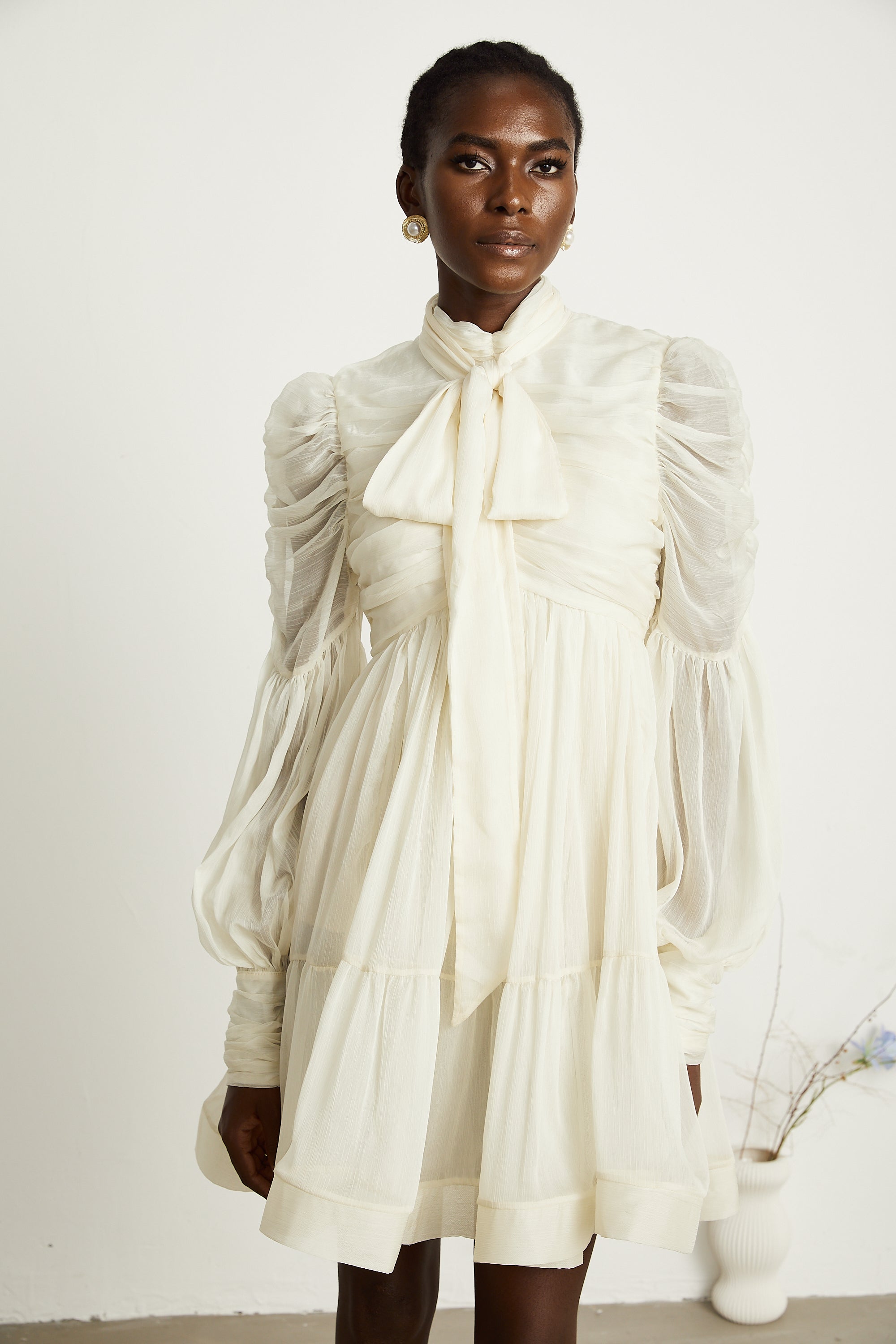 Thibaulte Minikleid aus plissiertem Tüll mit Biesendetail