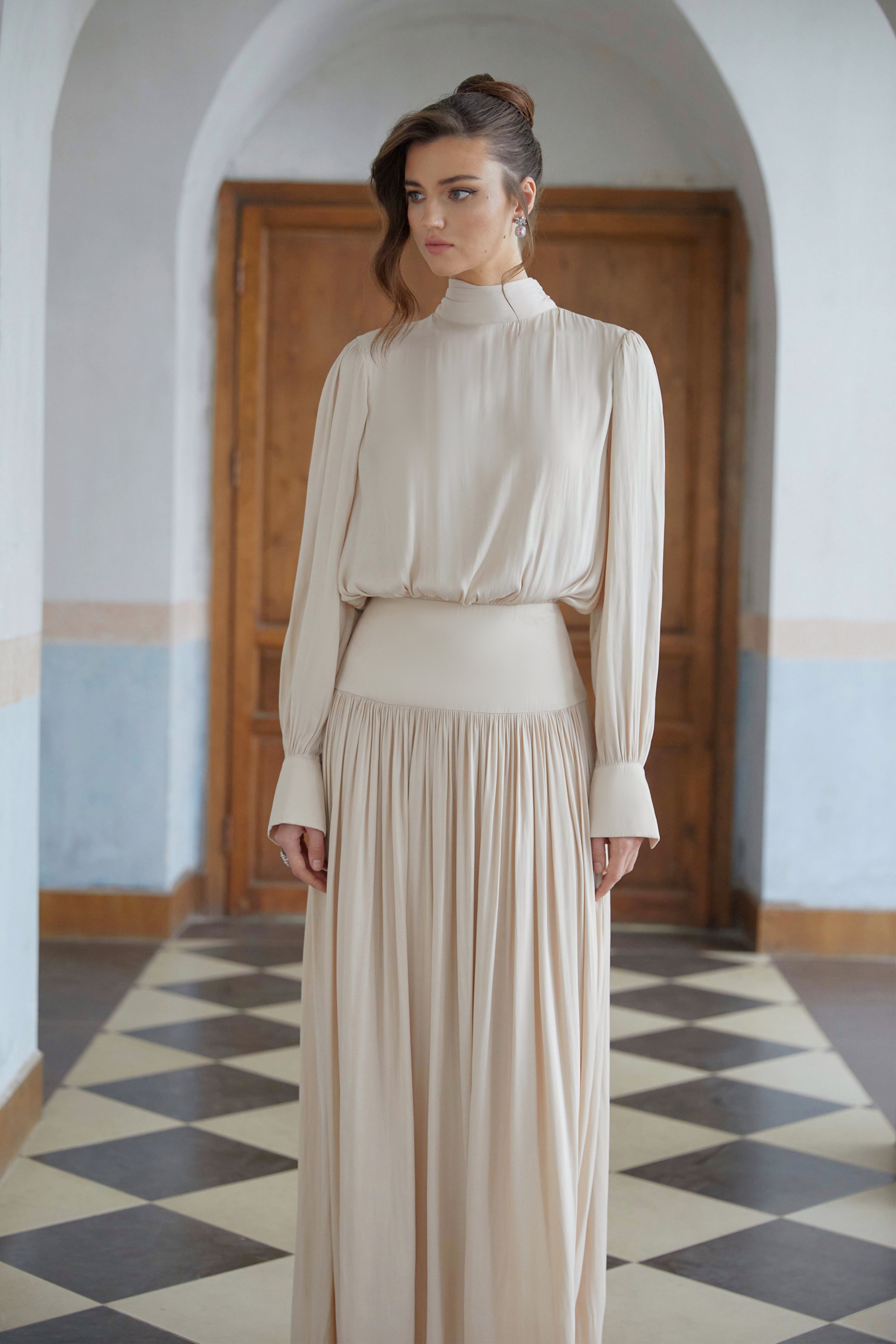 Valérie Neutral Self-Tie Pleated Maxi Dress