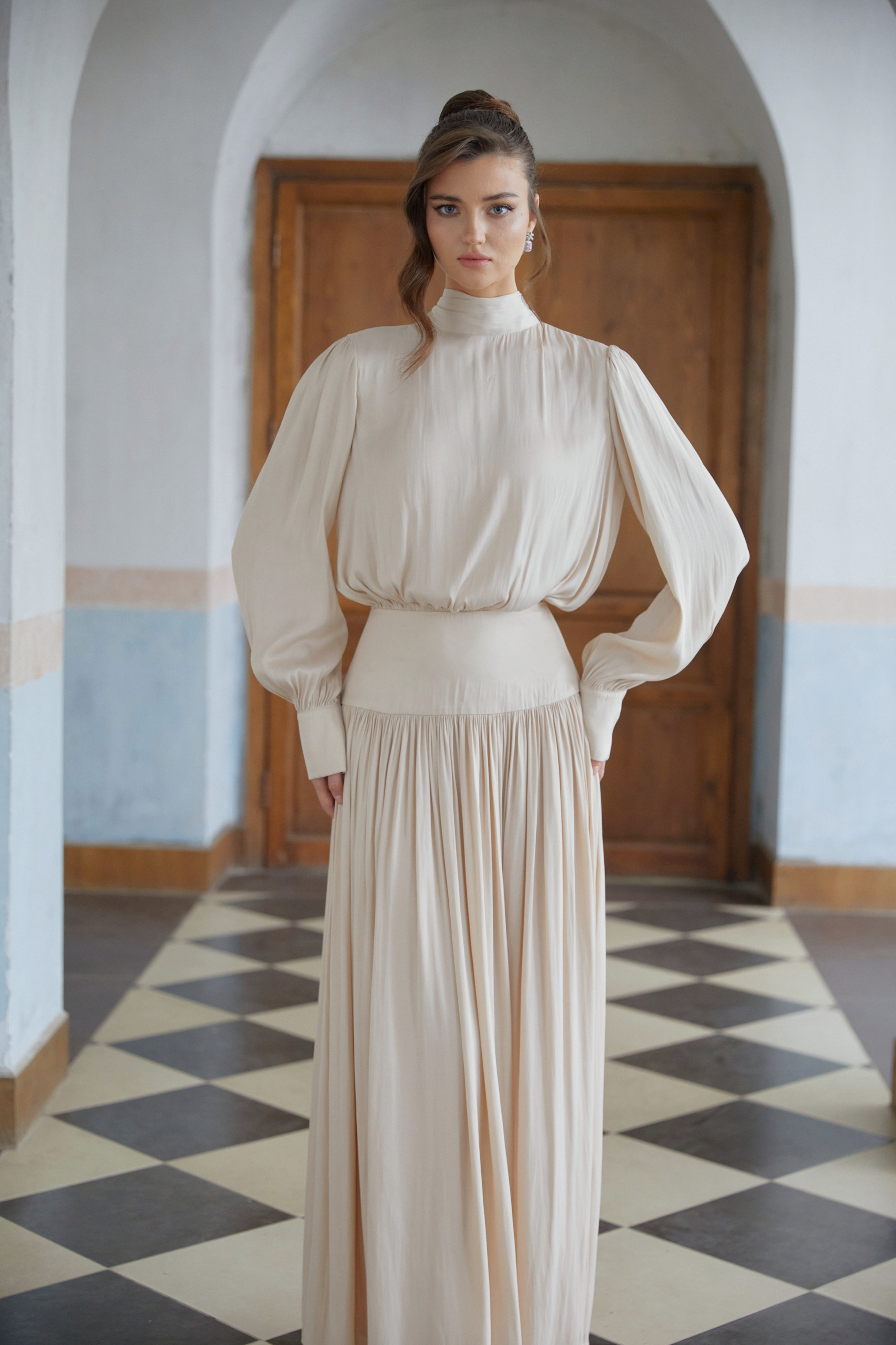 Valérie Neutral Self-Tie Pleated Maxi Dress